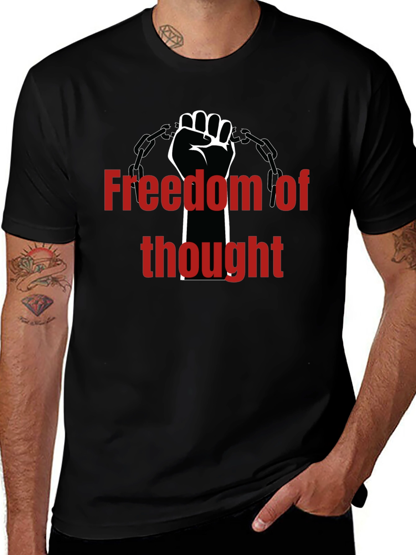 Camiseta Negra Libertad de Pensamiento