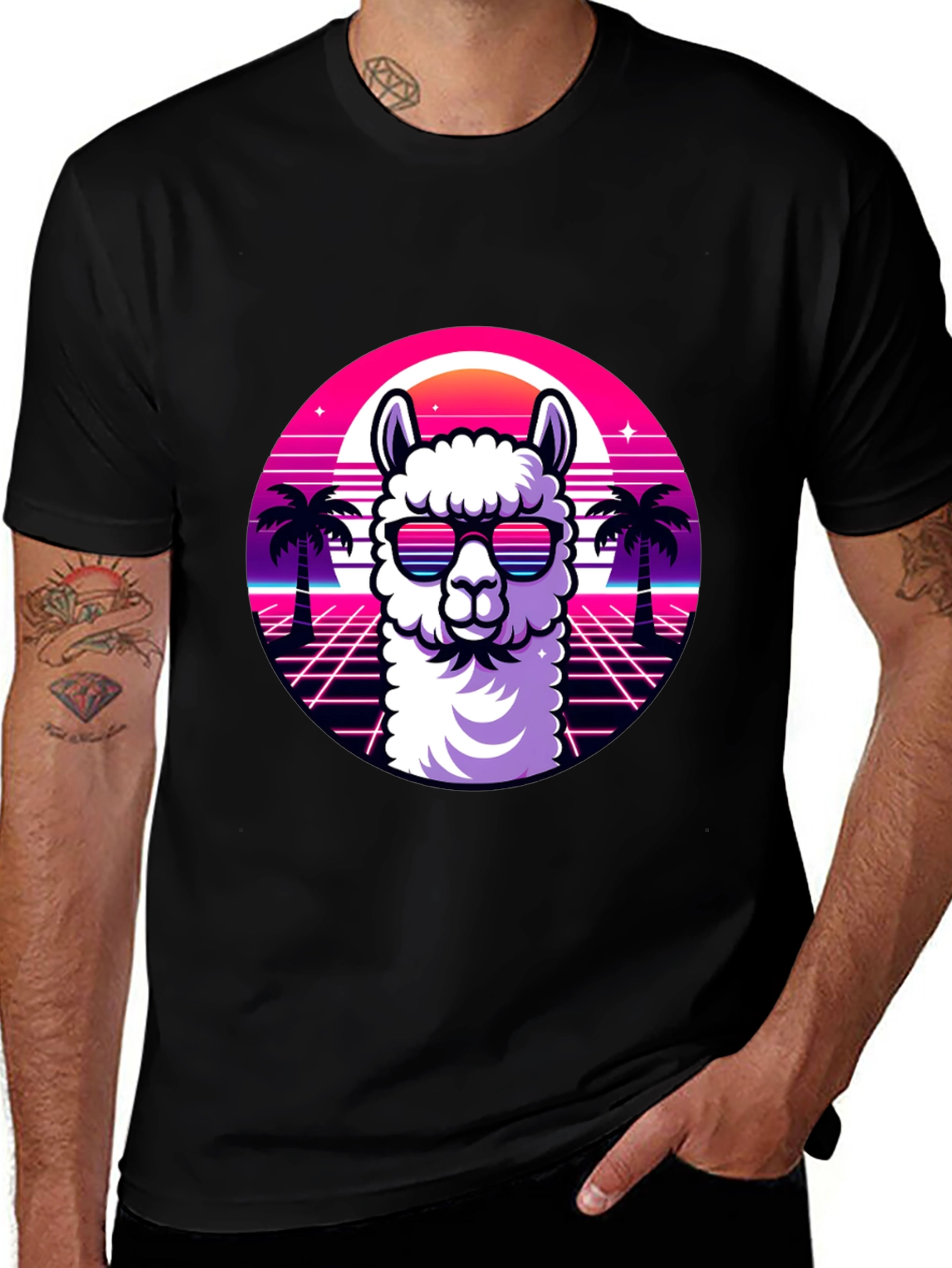 Camiseta Negra con Diseño Retro de Llama con Gafas