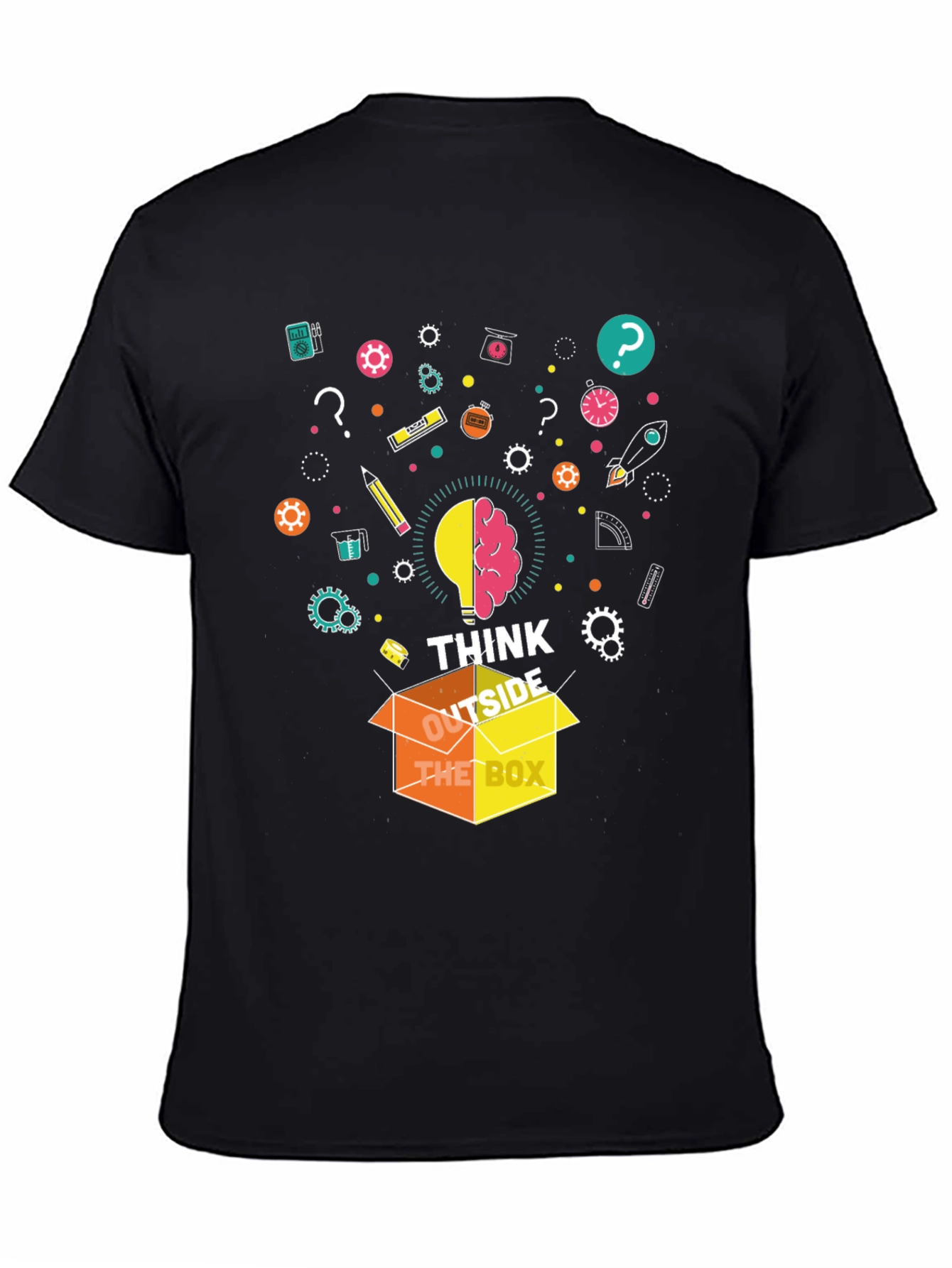 Camiseta Negra Piensa Fuera de la Caja para Hombre