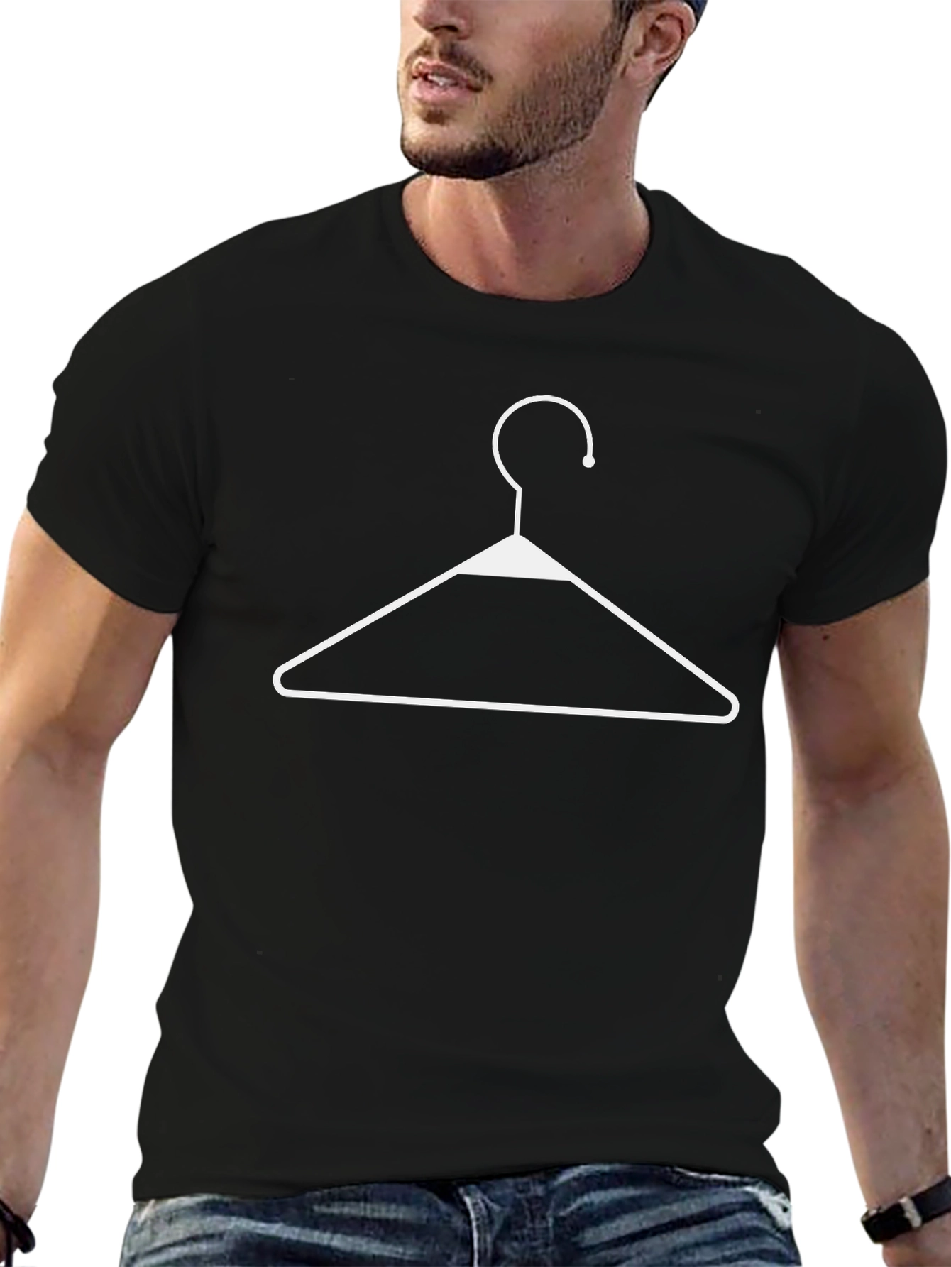 Camiseta Negra con Percha Blanca