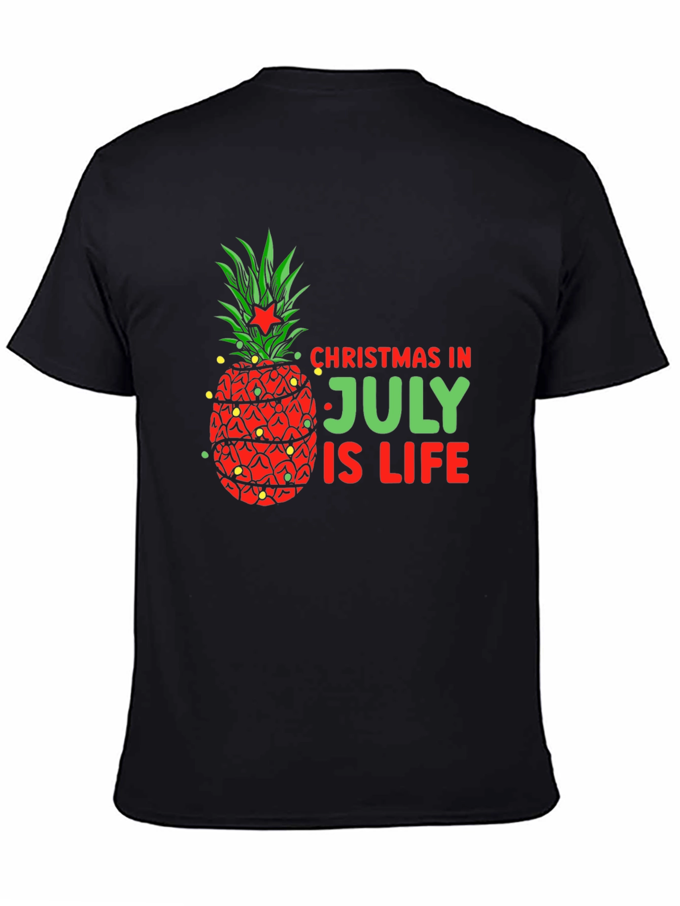Camiseta Negra Navideña con Piña en Julio