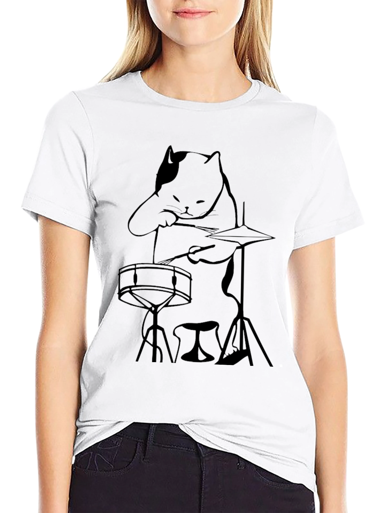 Camiseta Negra con Diseño de Gato Baterista