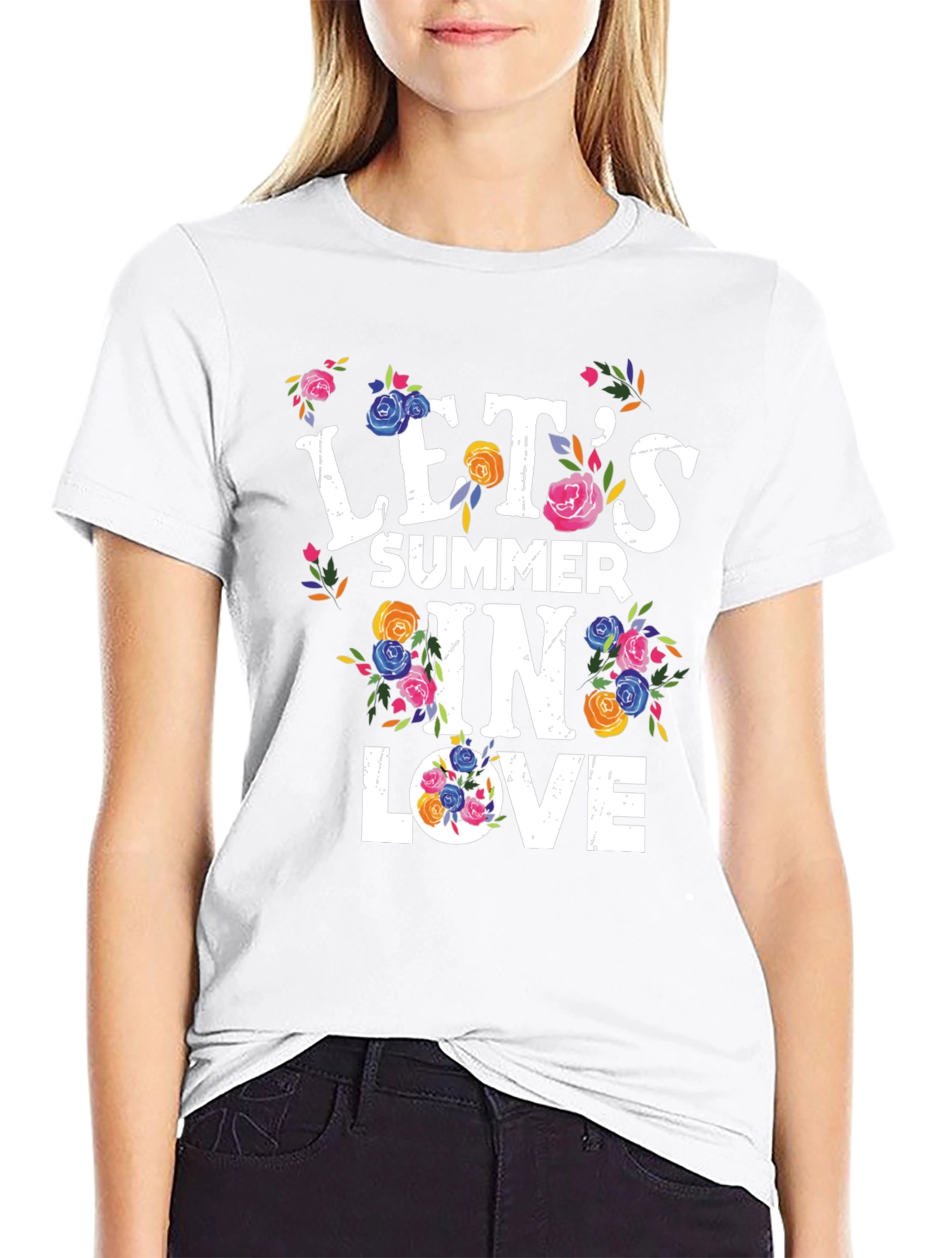 Camiseta Negra Estampada Floral Lets Summer in Love