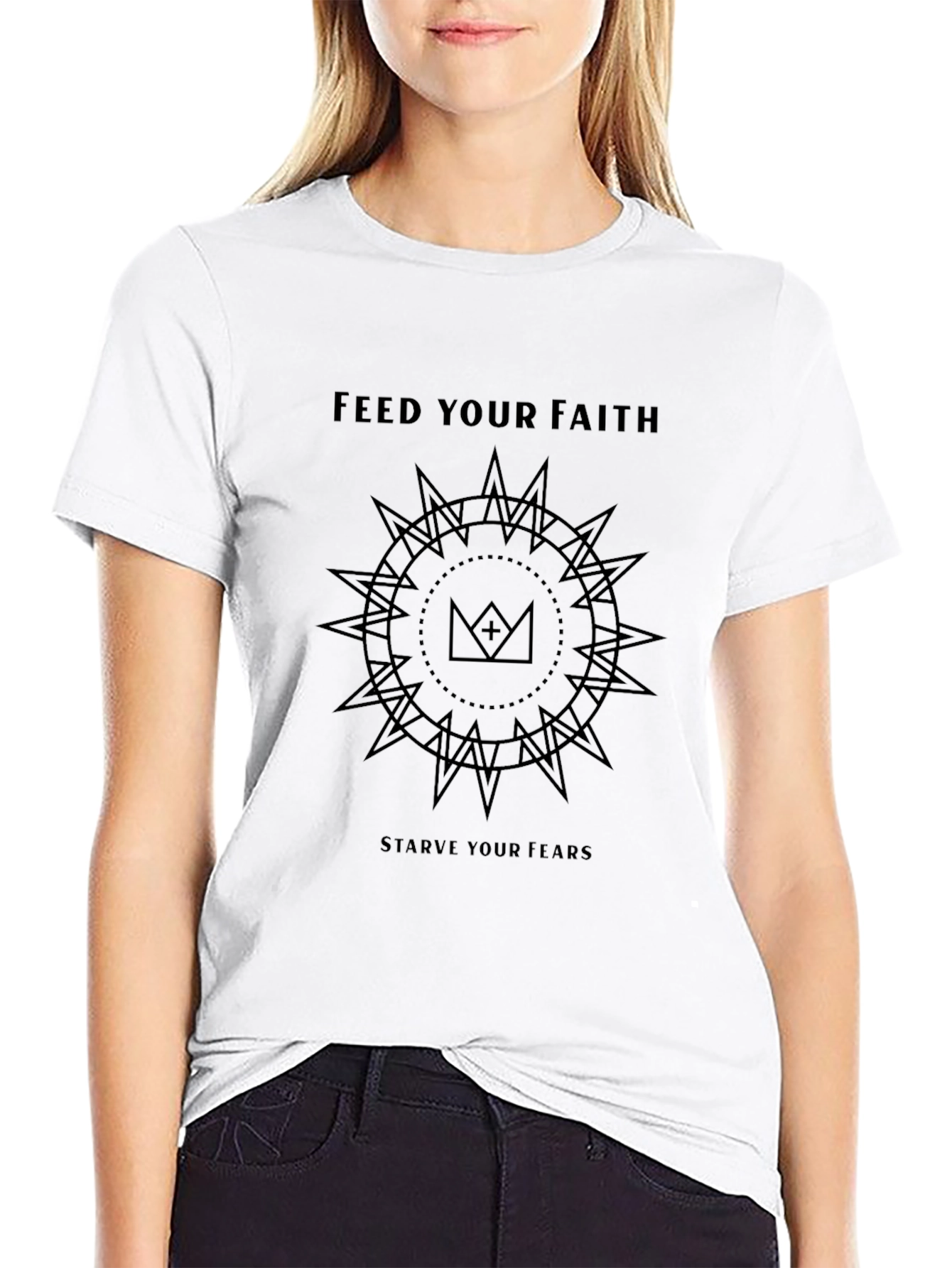 Camiseta Negra: Fe y Valentía en tu Vestir
