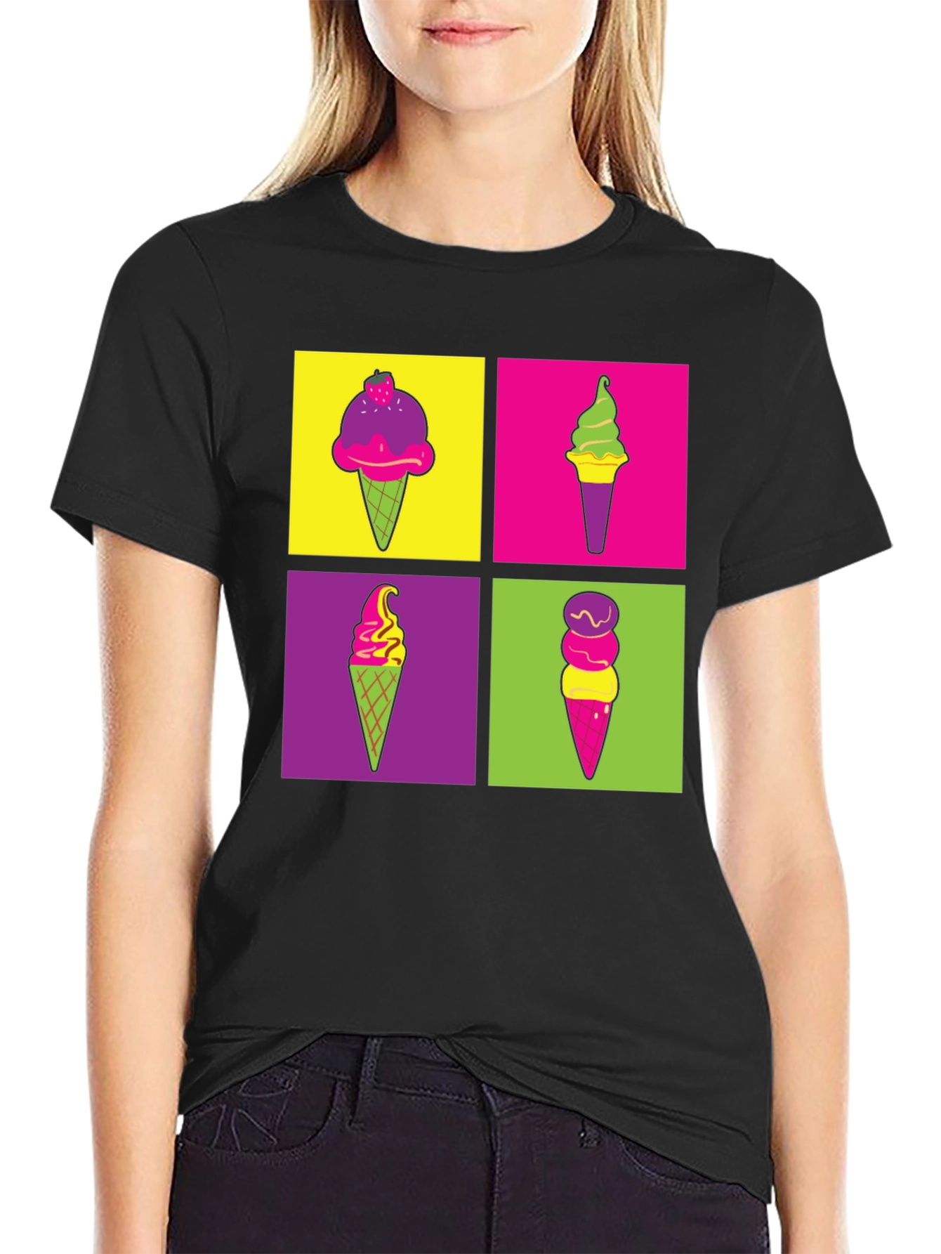 Camiseta Negra con Diseño Pop Art de Helados
