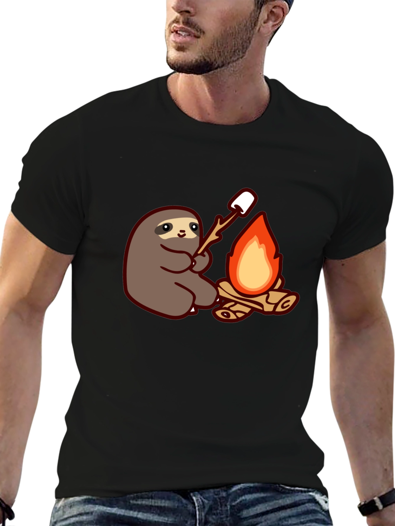 Camiseta Negra con Diseño de Perezoso Asando Malvaviscos