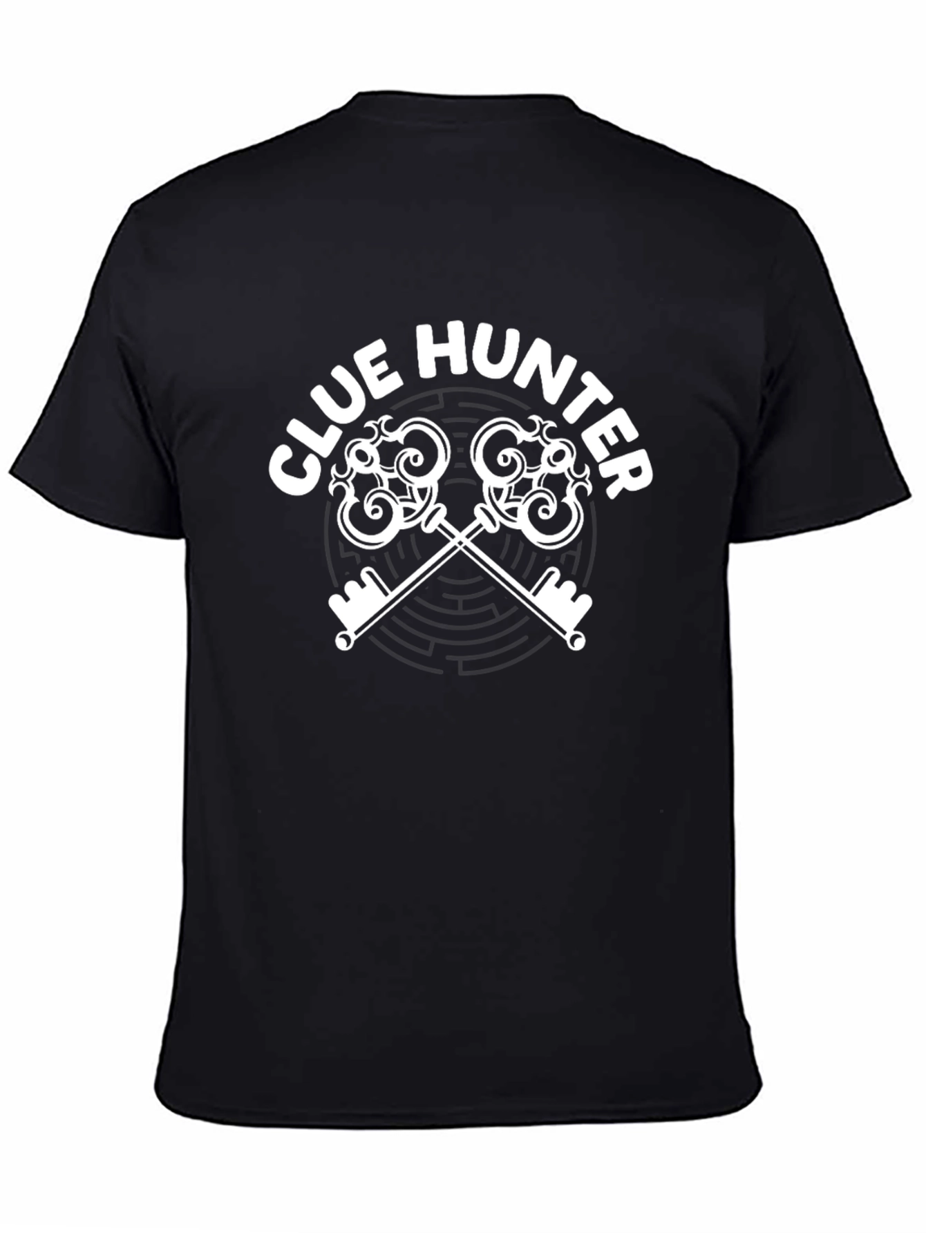 Camiseta Negra Clue Hunter con Diseño de Llaves