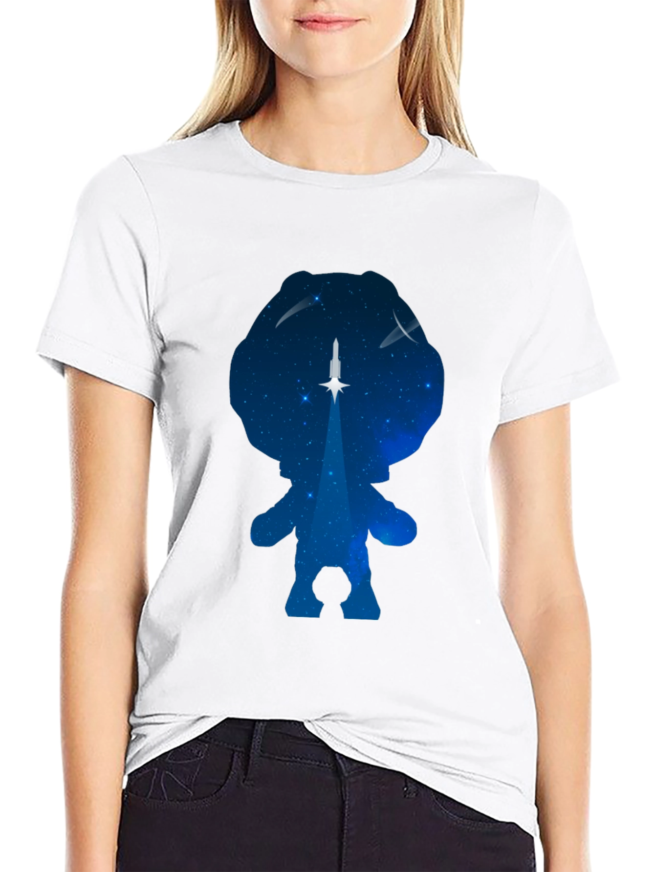 Camiseta Negra con Diseño Astronauta y Cohete Espacial