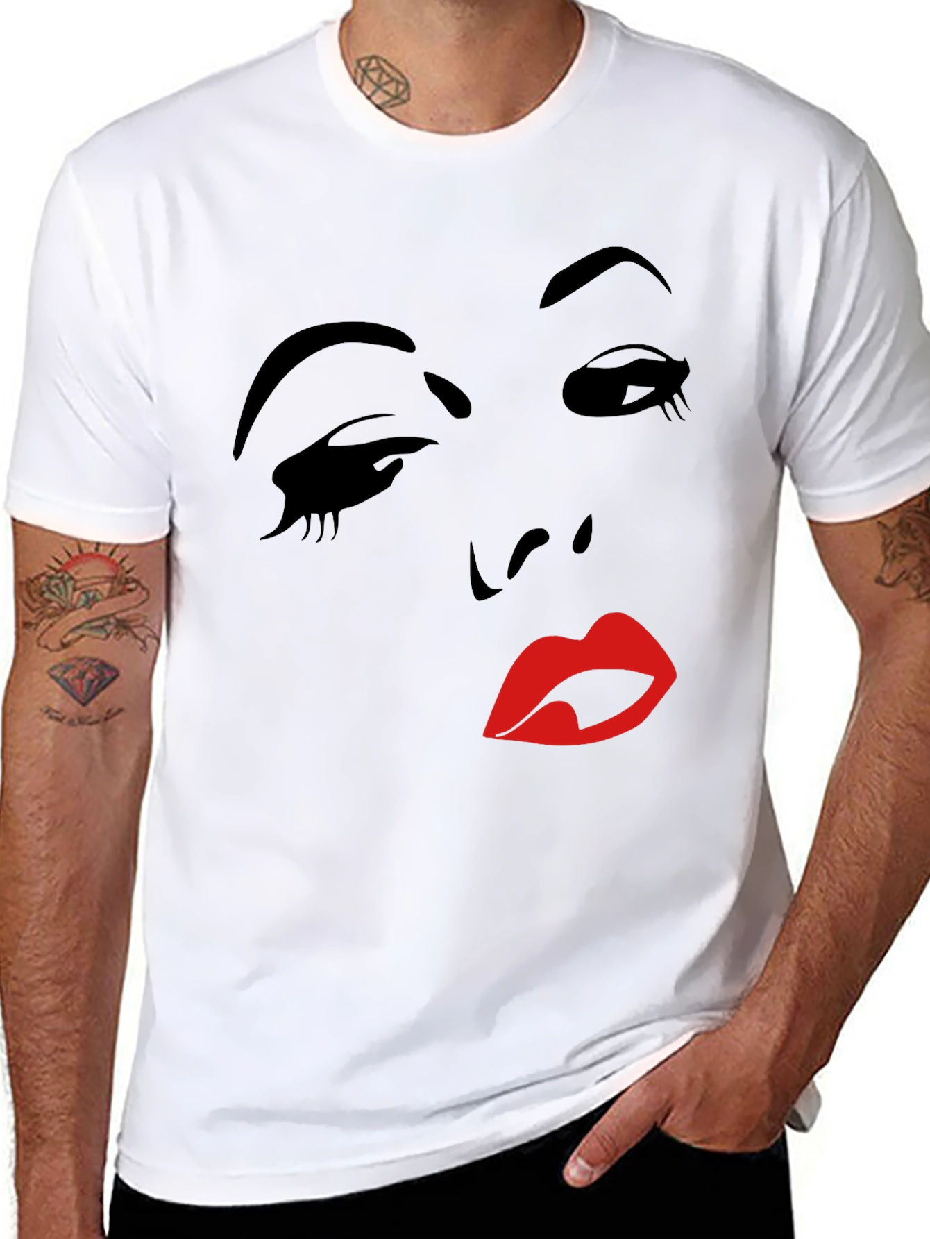 Camiseta Negra con Diseño Abstracto de Rostro Femenino