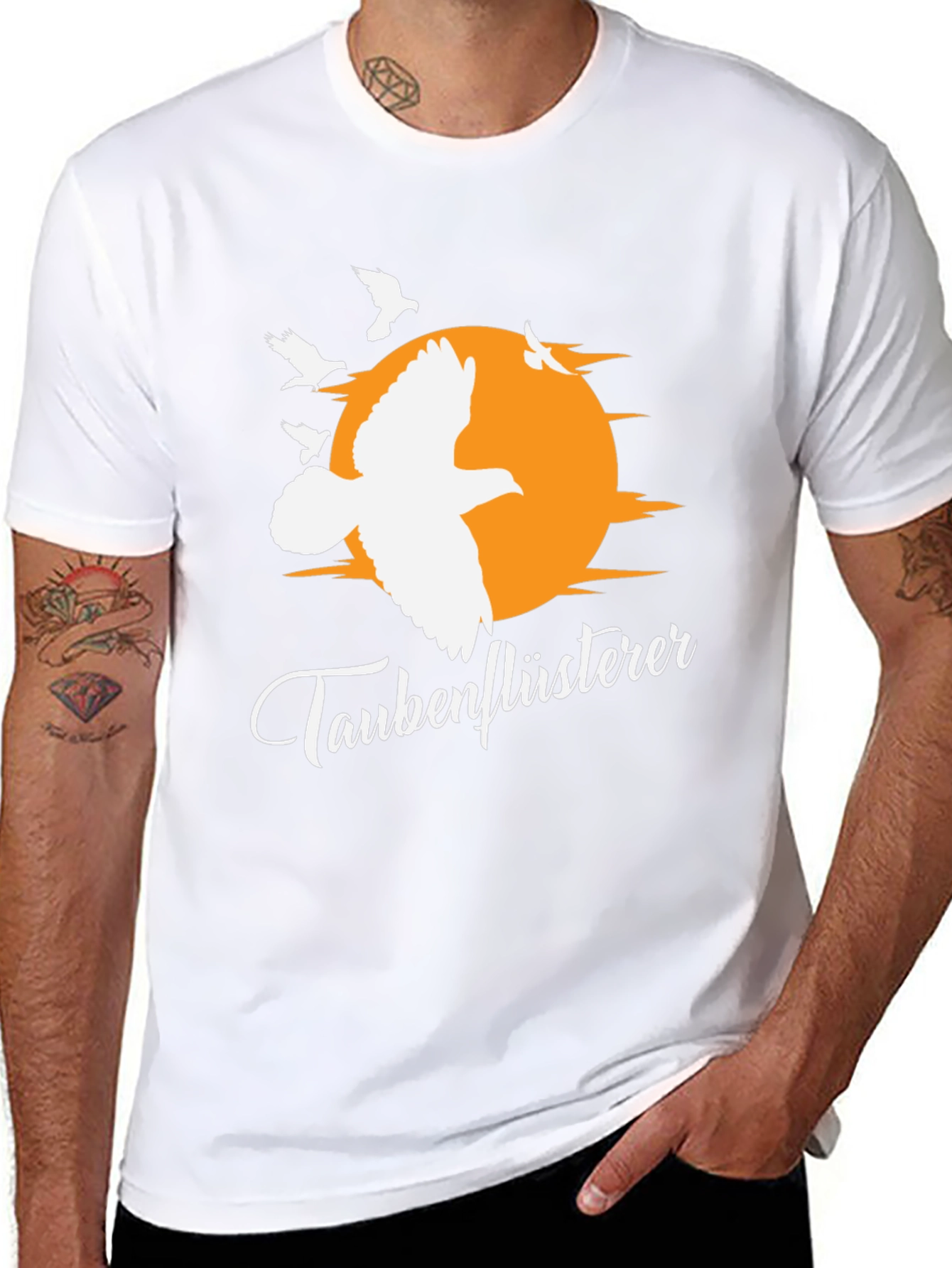 Camiseta Negra Taubenflüsterer con Diseño de Aves