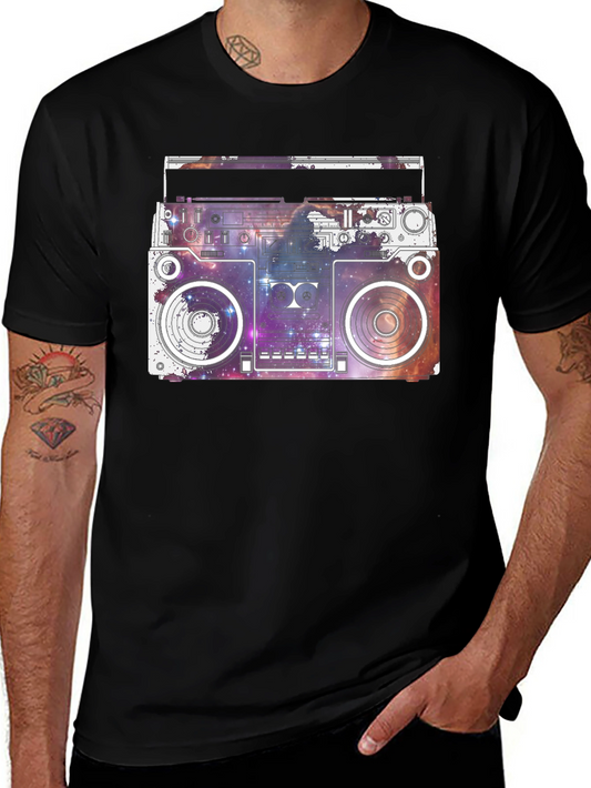 Camiseta Negra con Diseño Retro Espacial