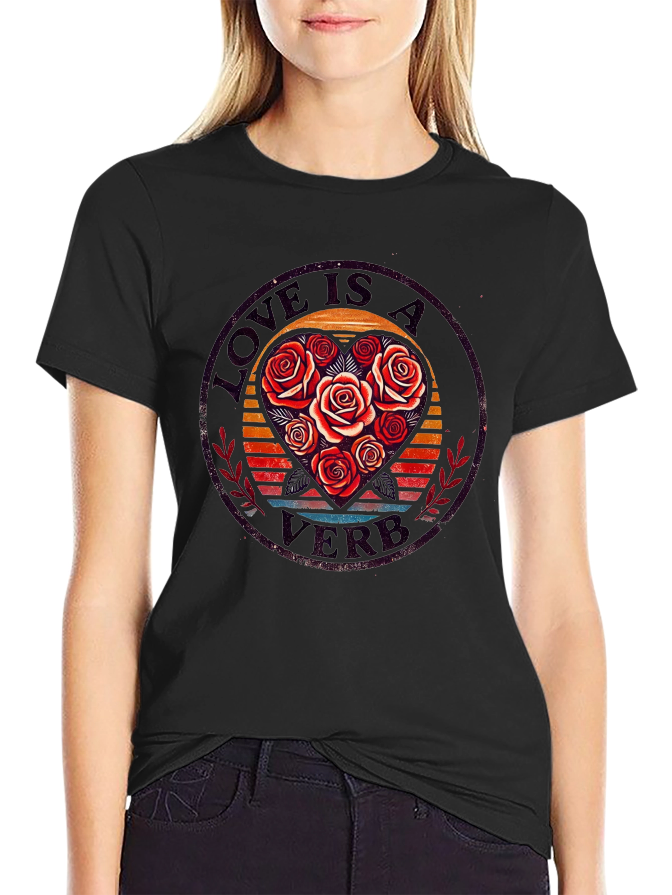 Camiseta Negra con Diseño de Rosas y Amor