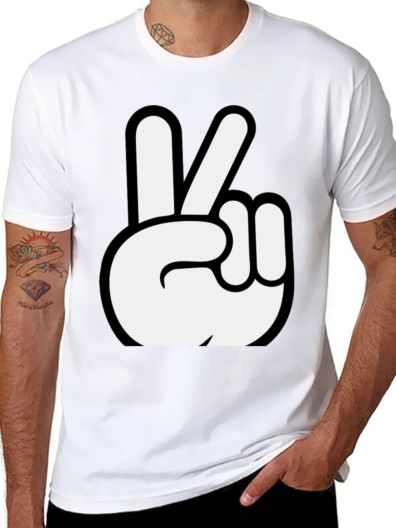 Camiseta Negra con Mano de la Paz