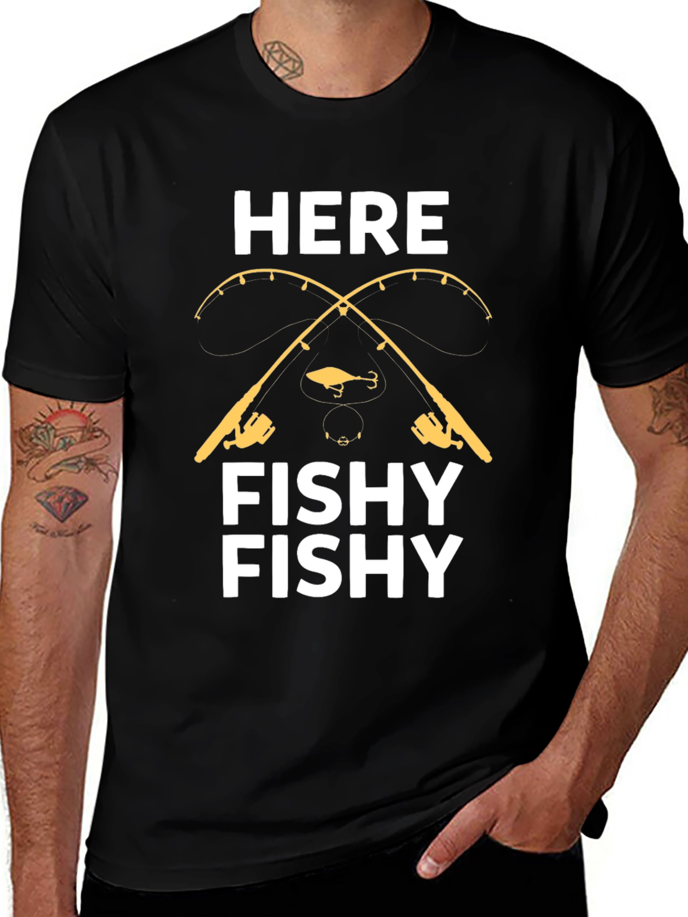 Camiseta Negra con Diseño de Pesca Here Fishy Fishy