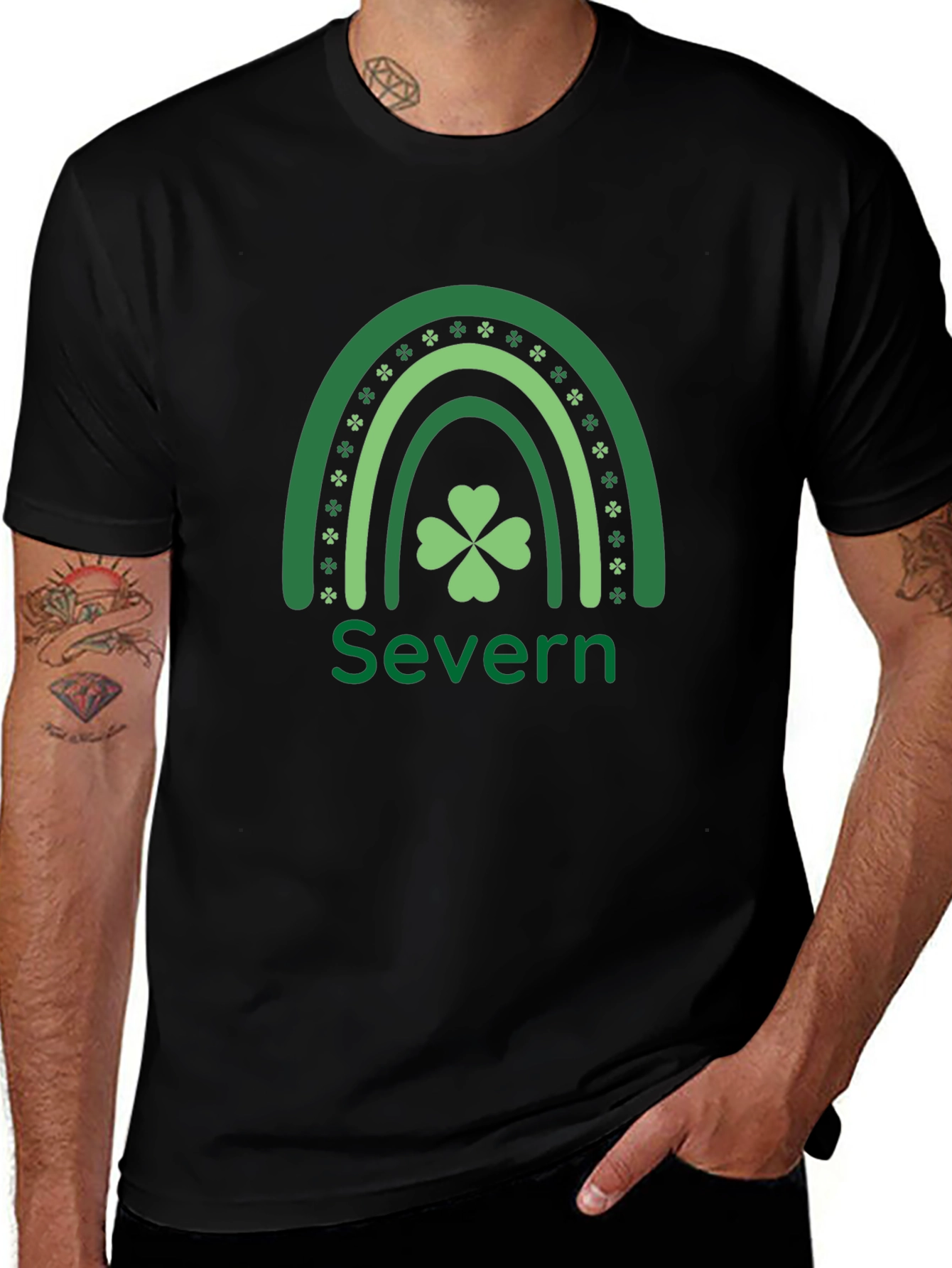 Camiseta Negra Trébol Irlandés Severn