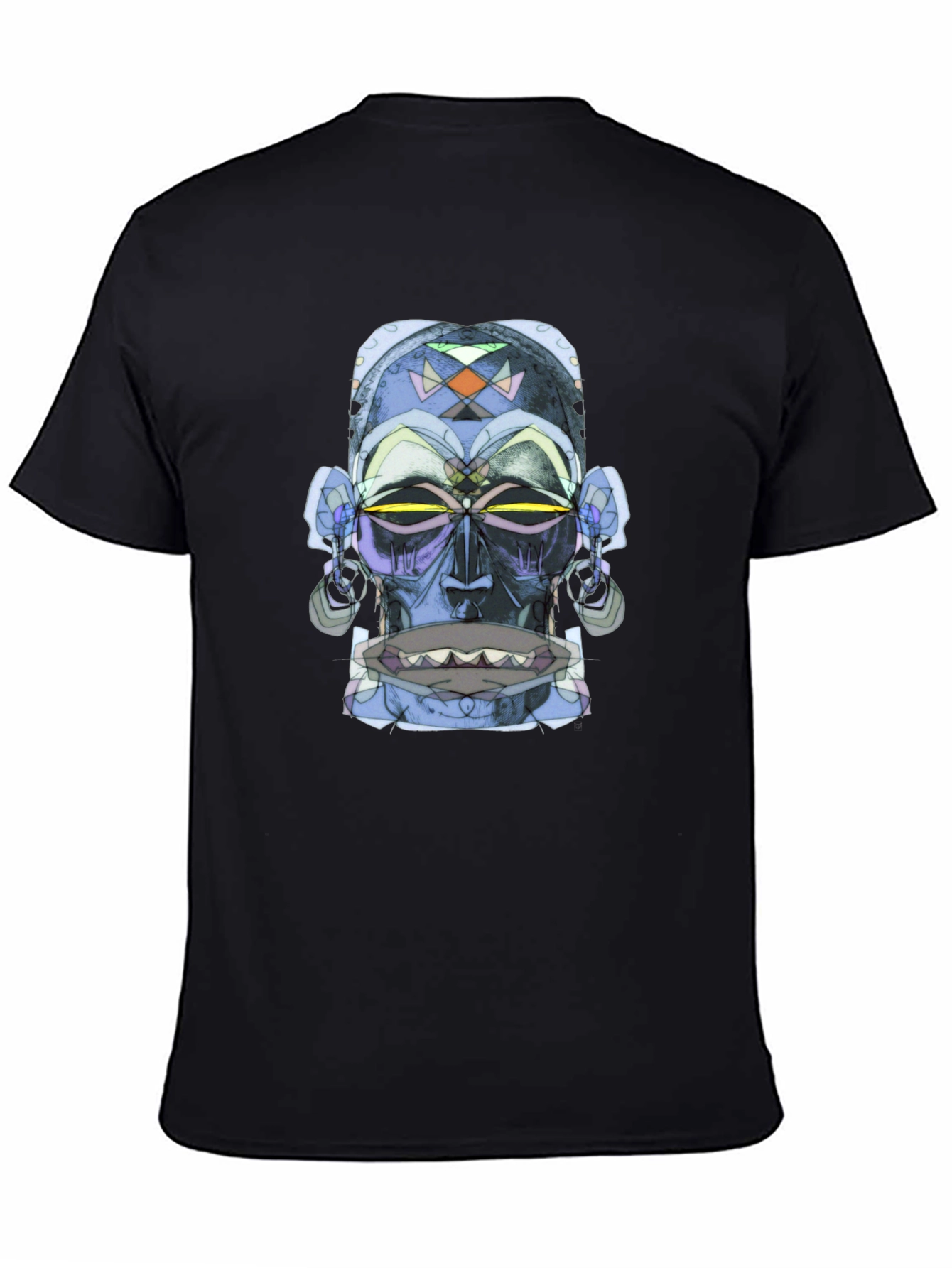 Camiseta Negra con Diseño Abstracto Tribal