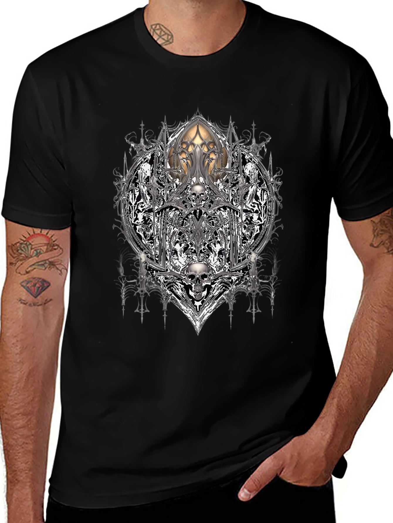 Camiseta Negra con Diseño Gótico de Calaveras