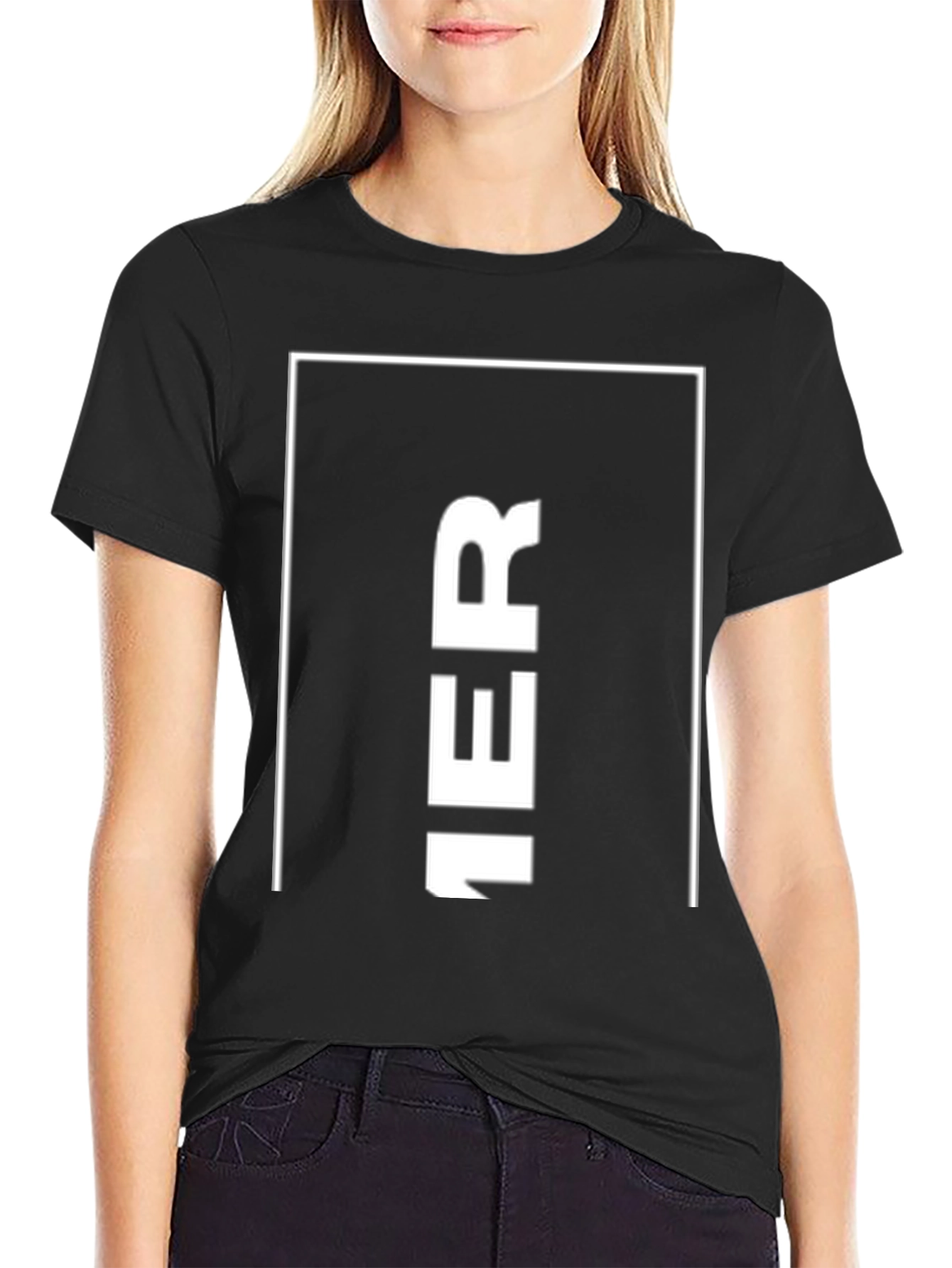 Camiseta Negra Hombre: Diseño Vertical 1ER
