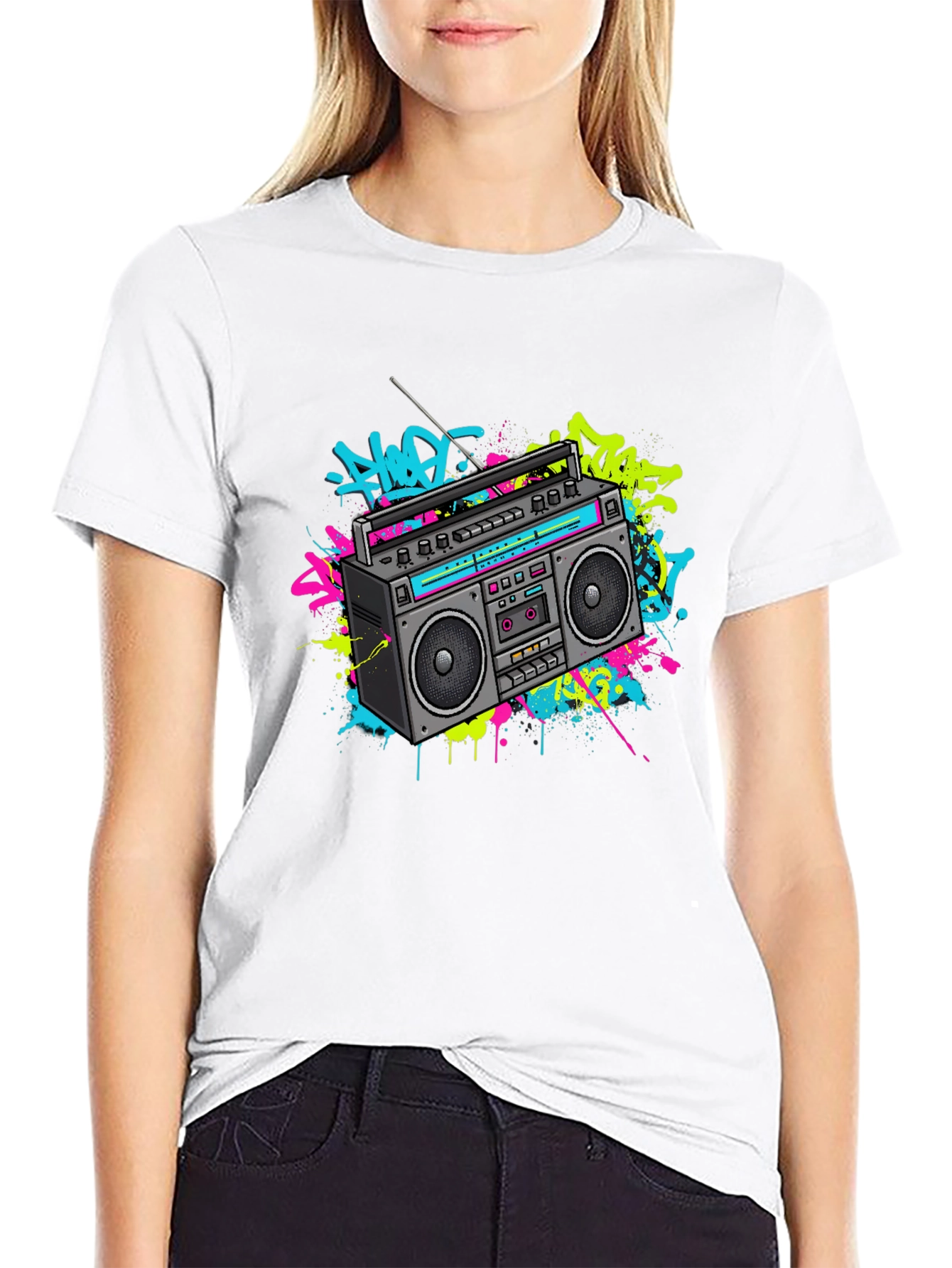 Camiseta Negra con Diseño Retro Radio