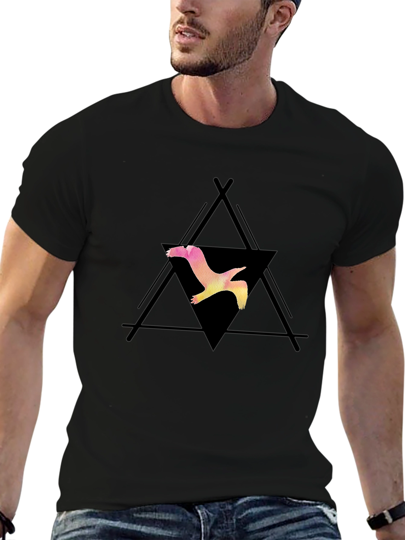 Camiseta Negra con Diseño de Ave Geométrica