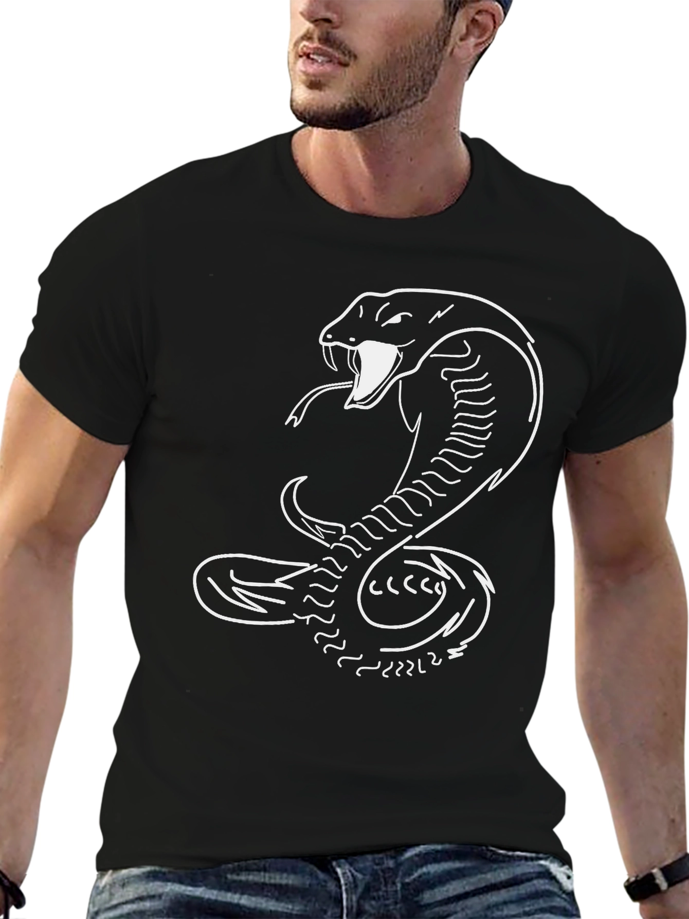 Camiseta Negra con Estampado de Cobra Blanca