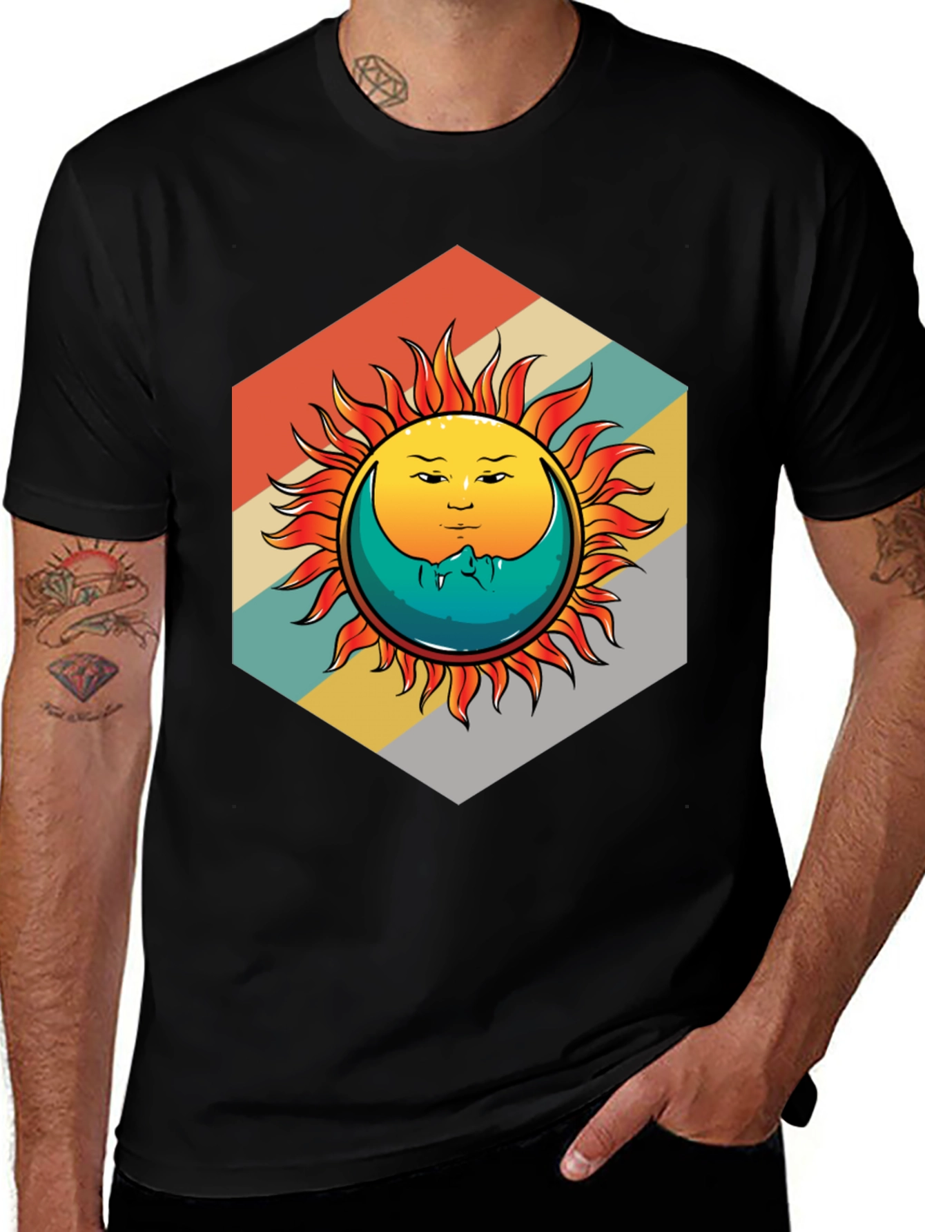 Camiseta Negra con Diseño Sol y Luna Retro