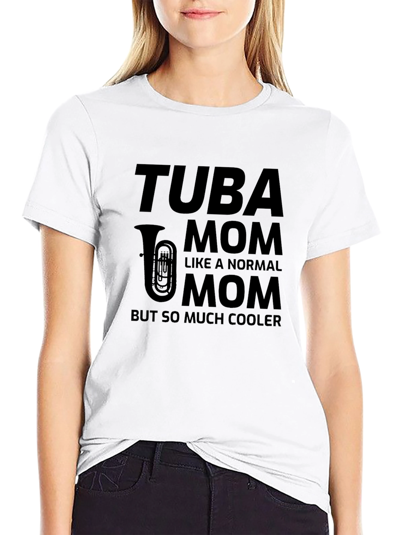 Camiseta Negra Tuba Mom: Para Mamás con Estilo