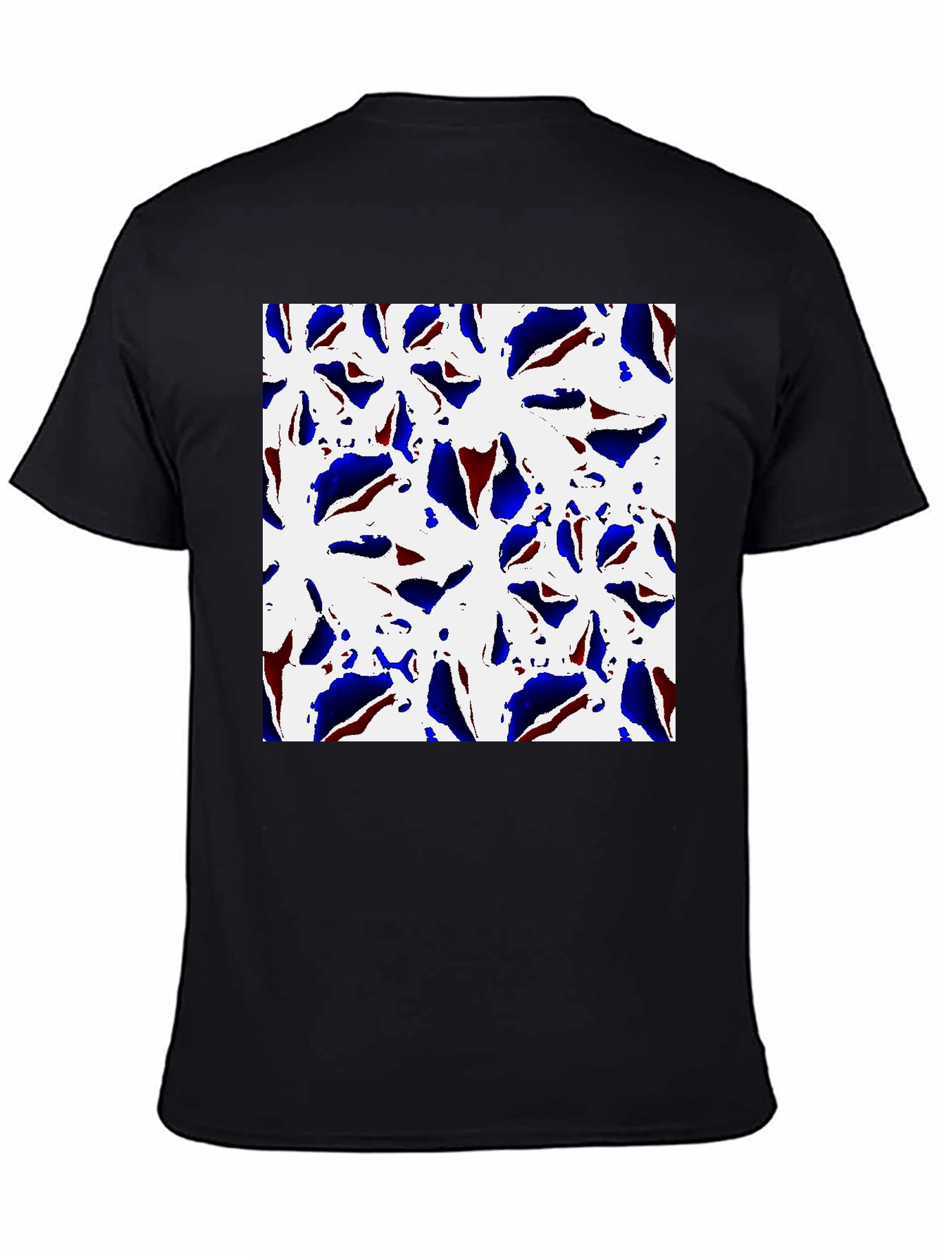 Camiseta Negra Estampada con Diseño Floral Abstracto