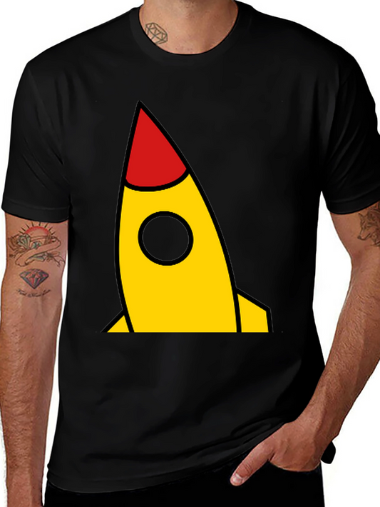 Camiseta Negra con Cohete Amarillo y Rojo