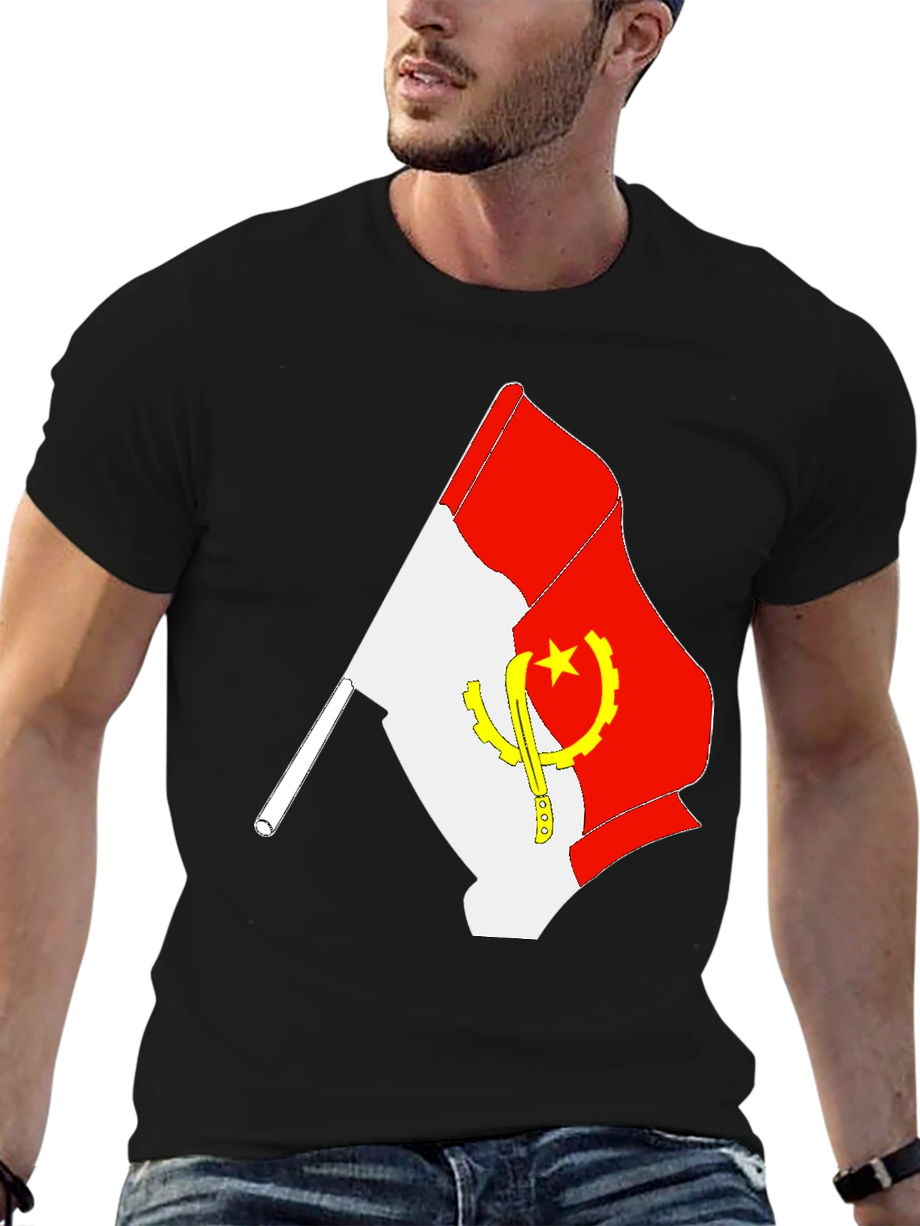 Camiseta Negra con Bandera de Angola
