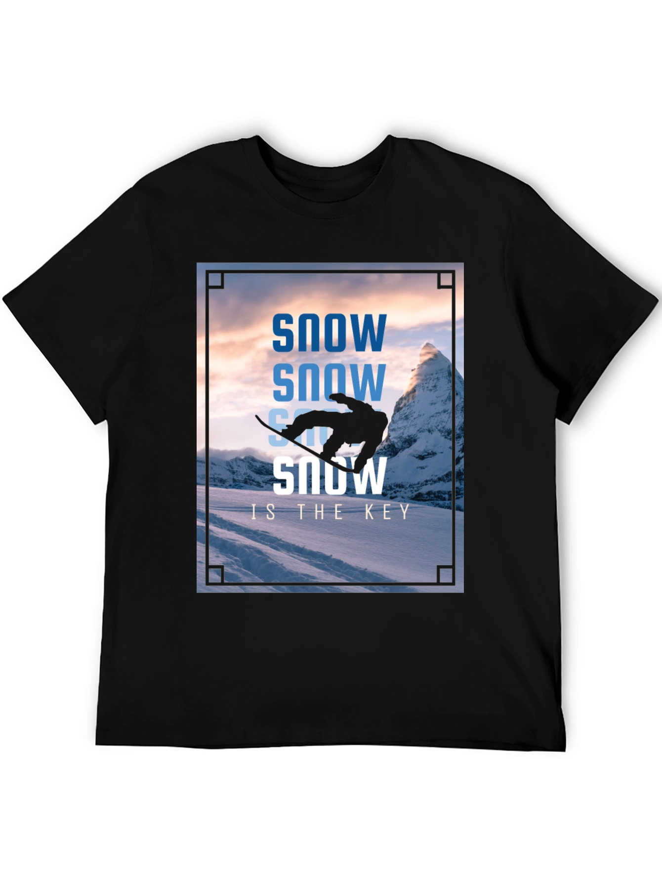 Camiseta Negra Estampada Snow Is The Key