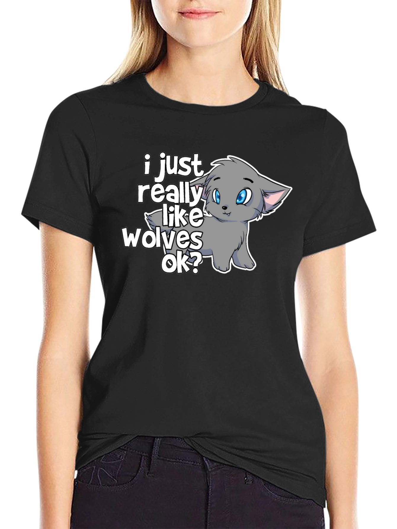 Camiseta Negra con Diseño de Lobo Anime