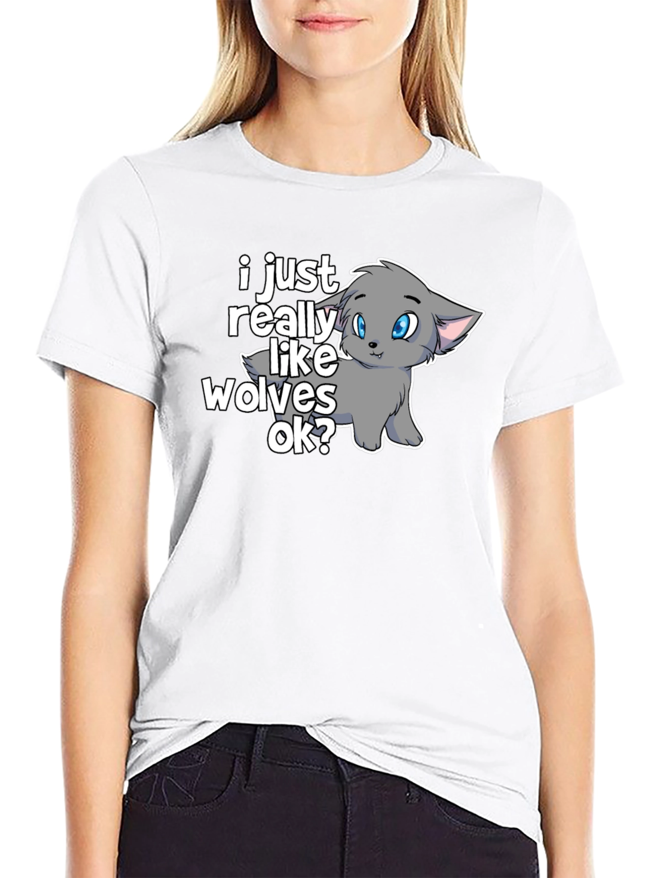 Camiseta Negra con Diseño de Lobo Anime