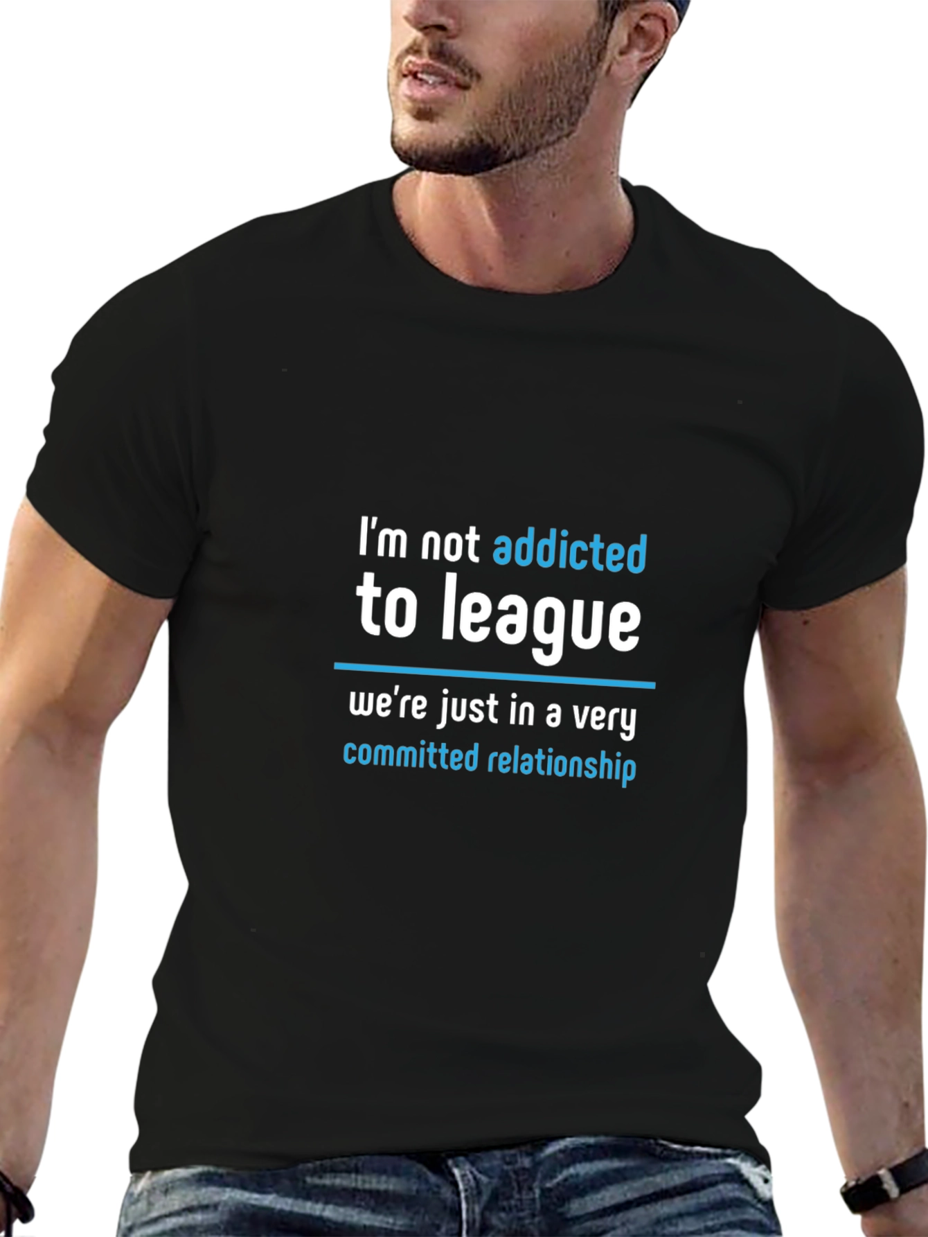 Camiseta Negra: Adicto a League - Relación Comprometida