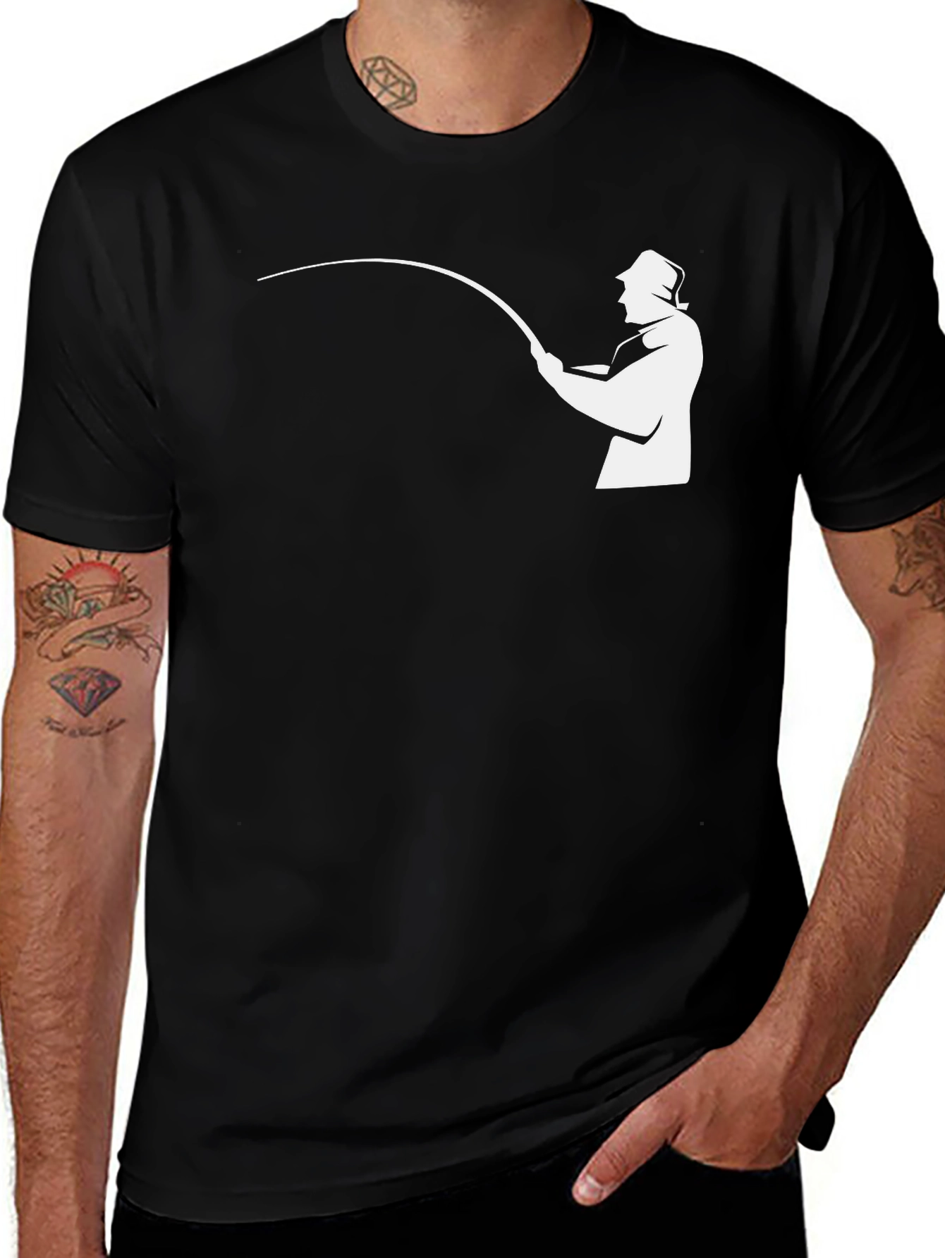Camiseta Negra con Diseño de Pescador