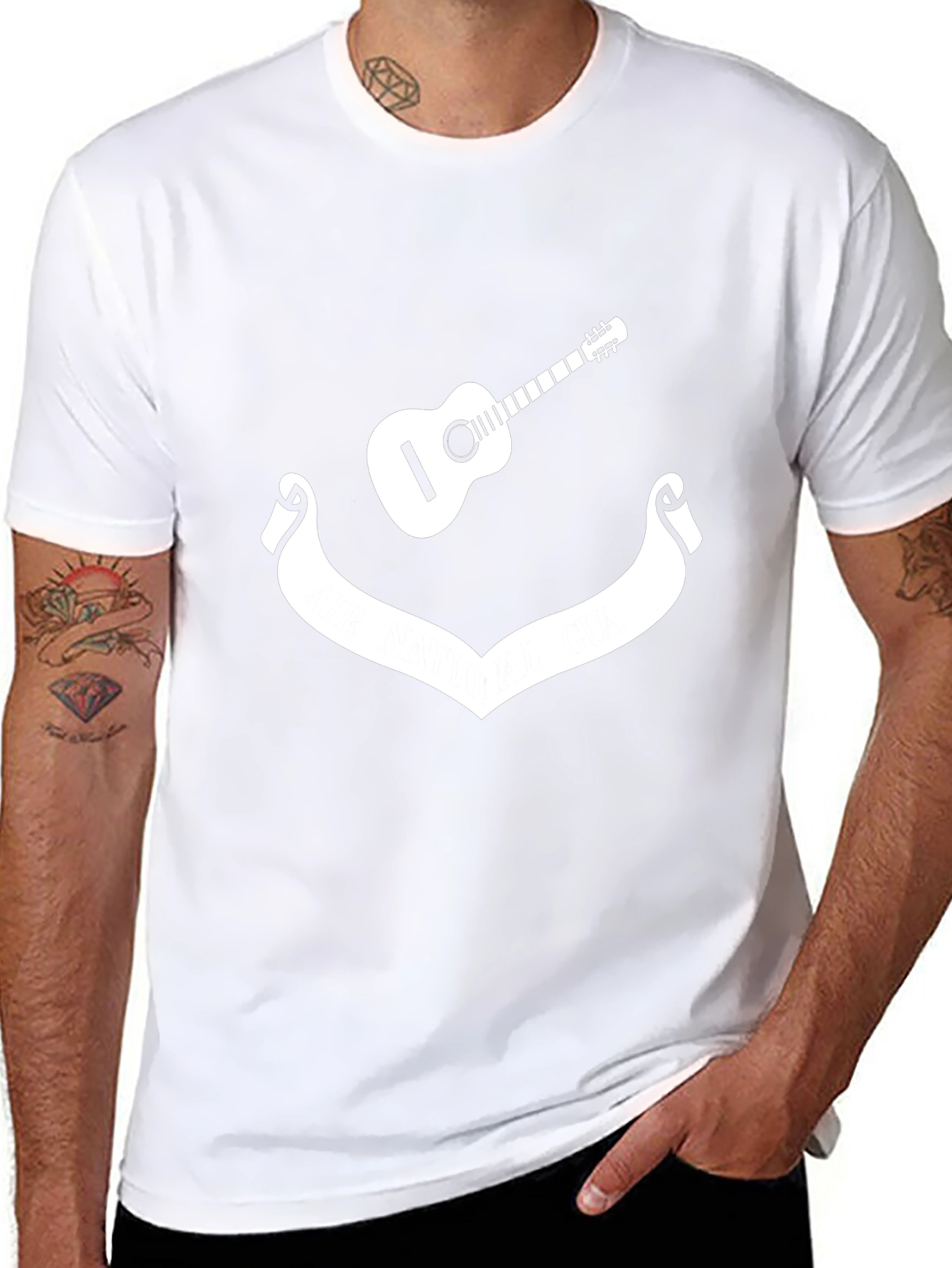 Camiseta Negra con Diseño de Guitarra y Cinta