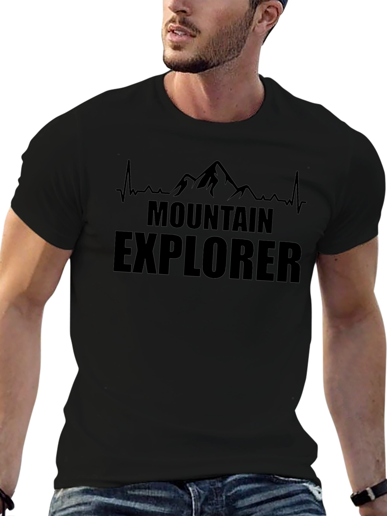 Camiseta Negra de Explorador de Montaña