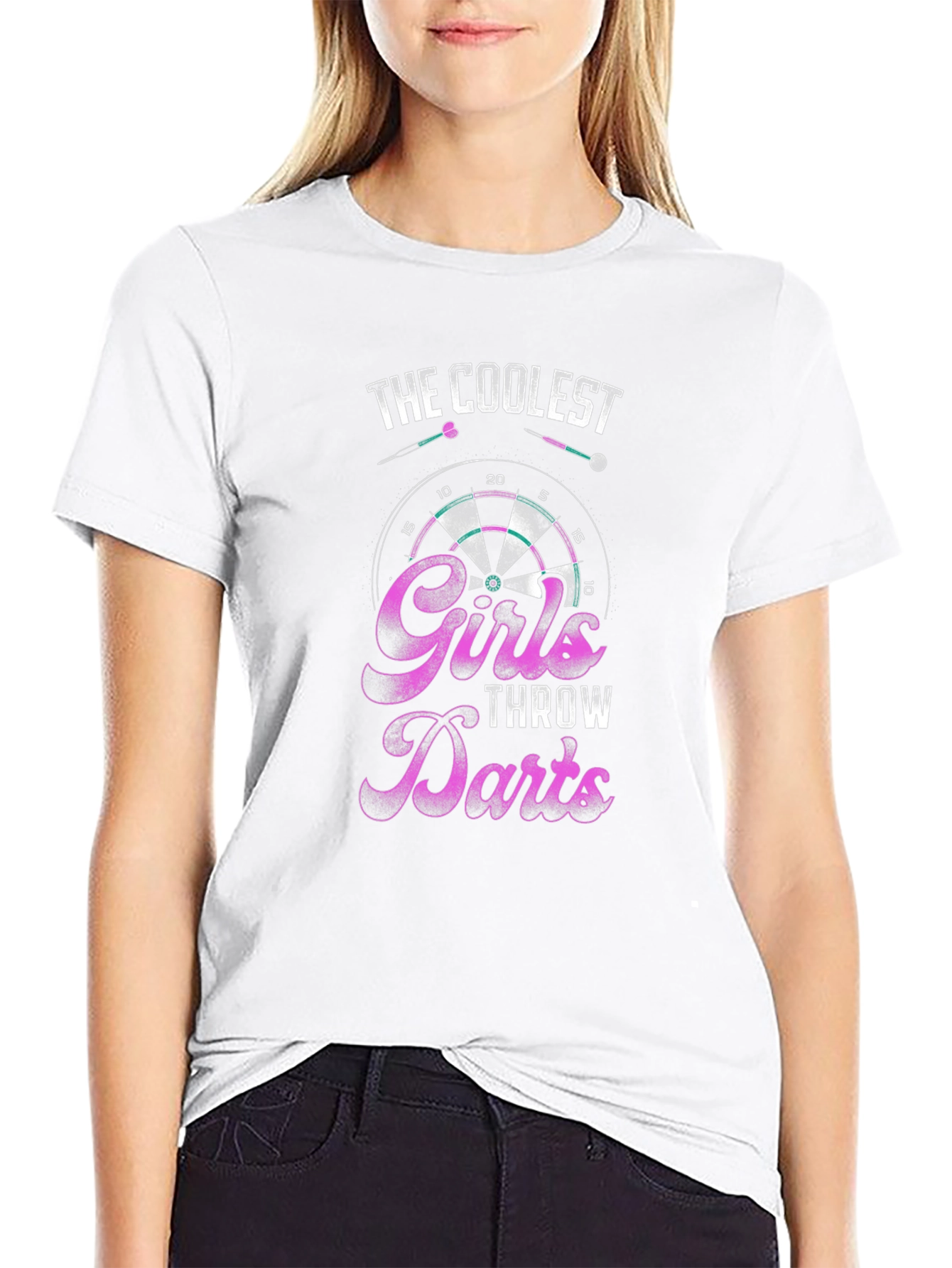 Camiseta Negra The Coolest Girls Throw Darts