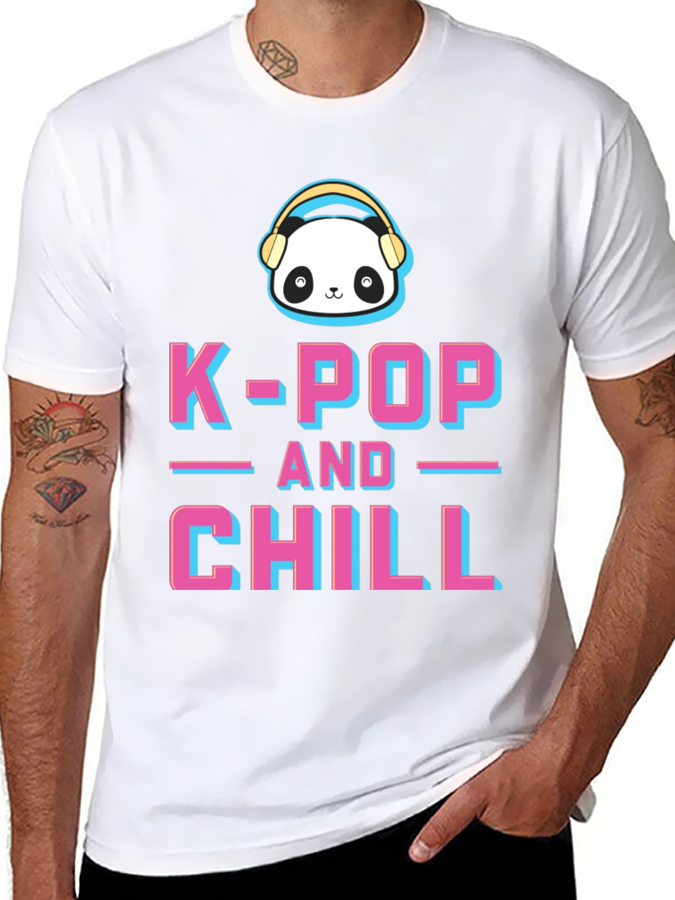 Camiseta K-Pop and Chill con Panda y Audífonos