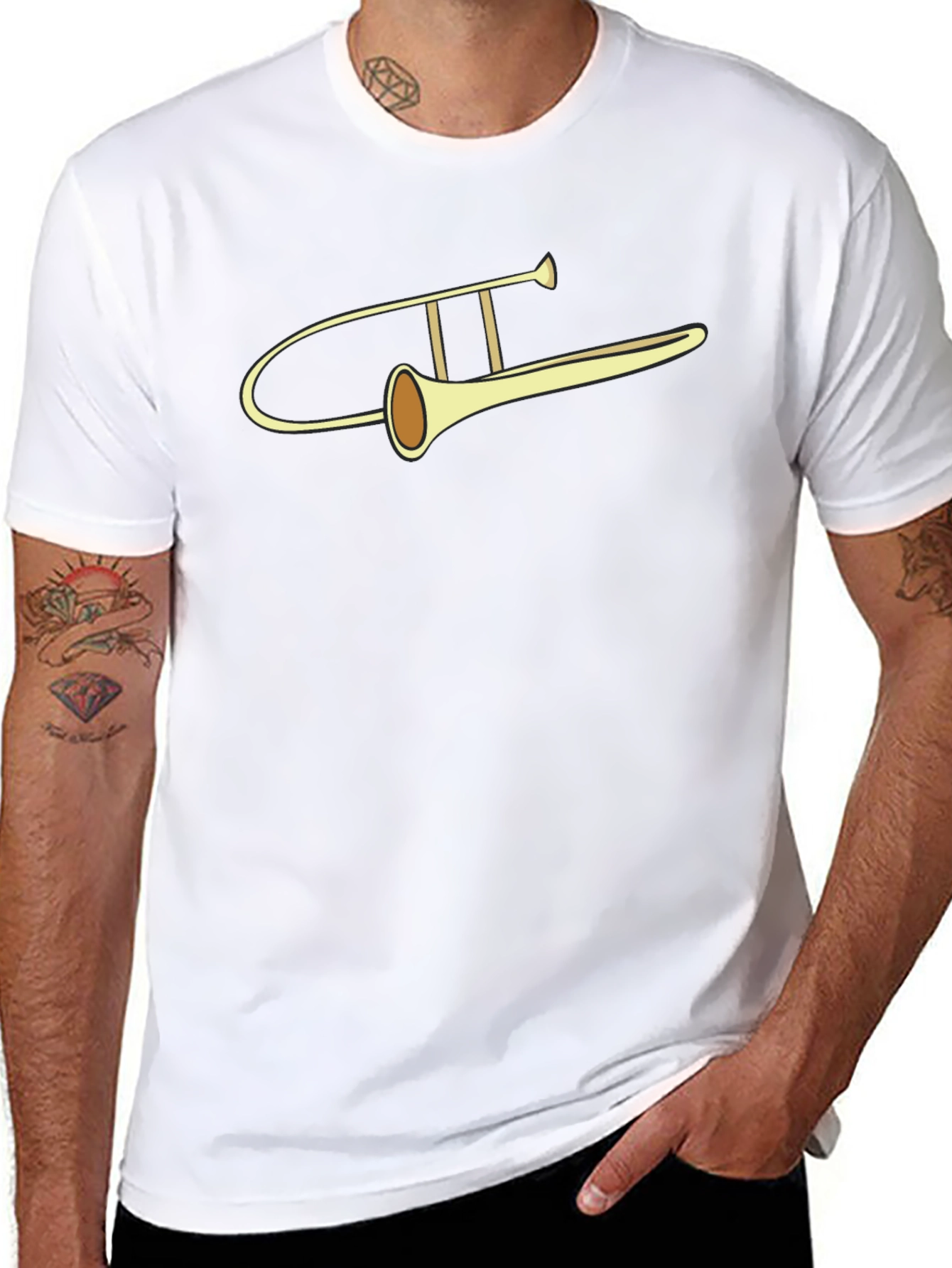 Camiseta Negra con Diseño de Trombón