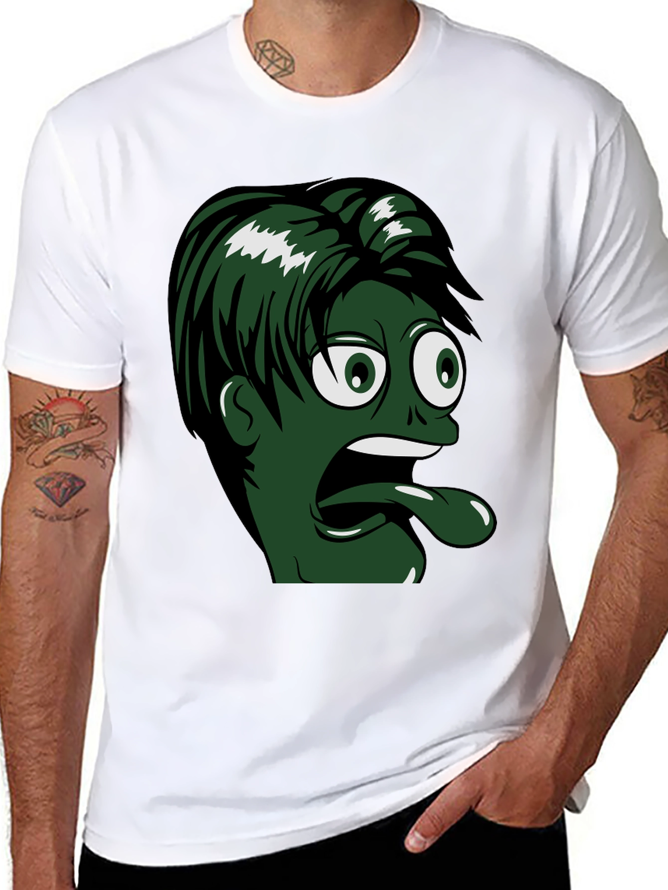 Camiseta Negra con Diseño Animado de Cara Verde