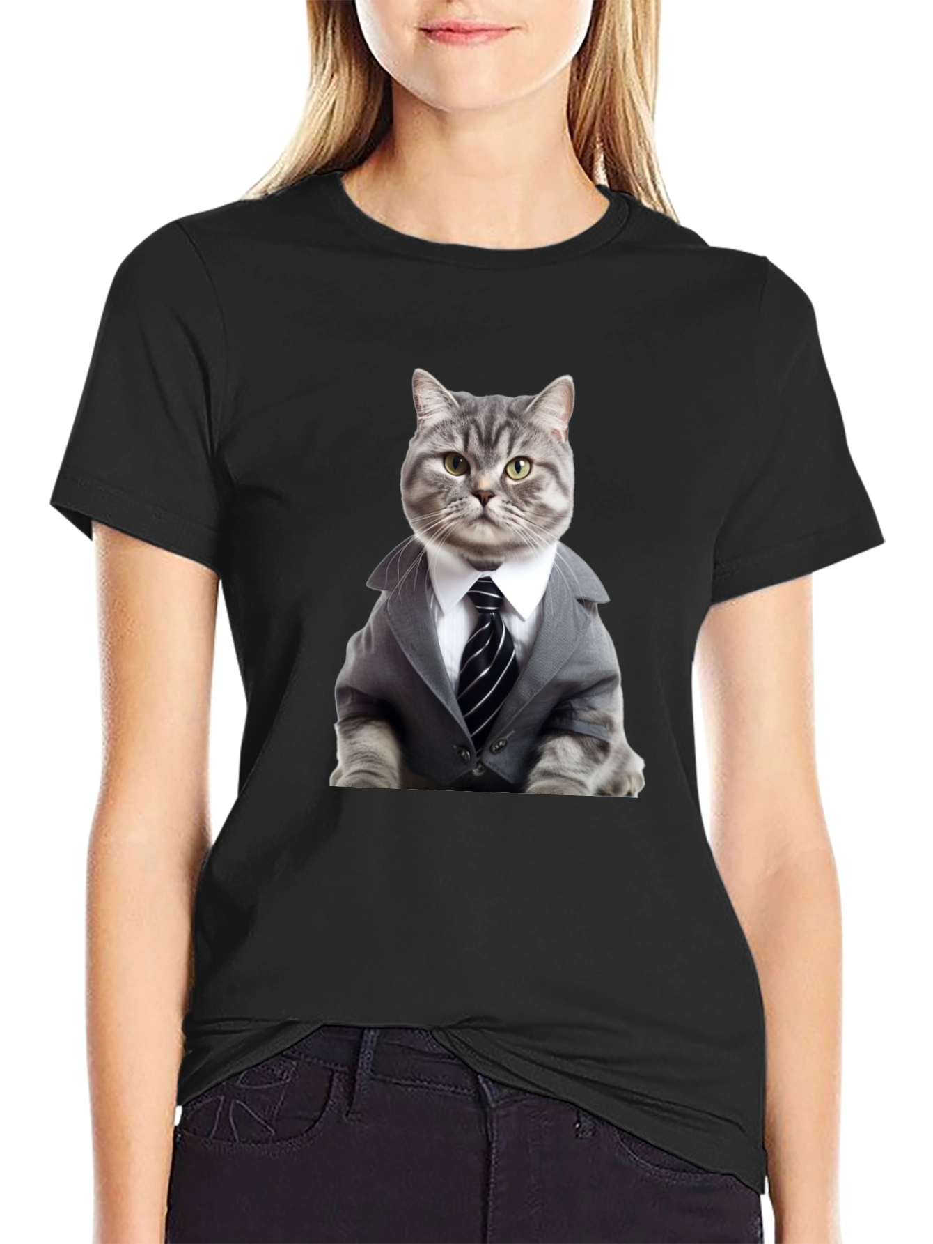 Camiseta Negra: Elegante Gato Empresario