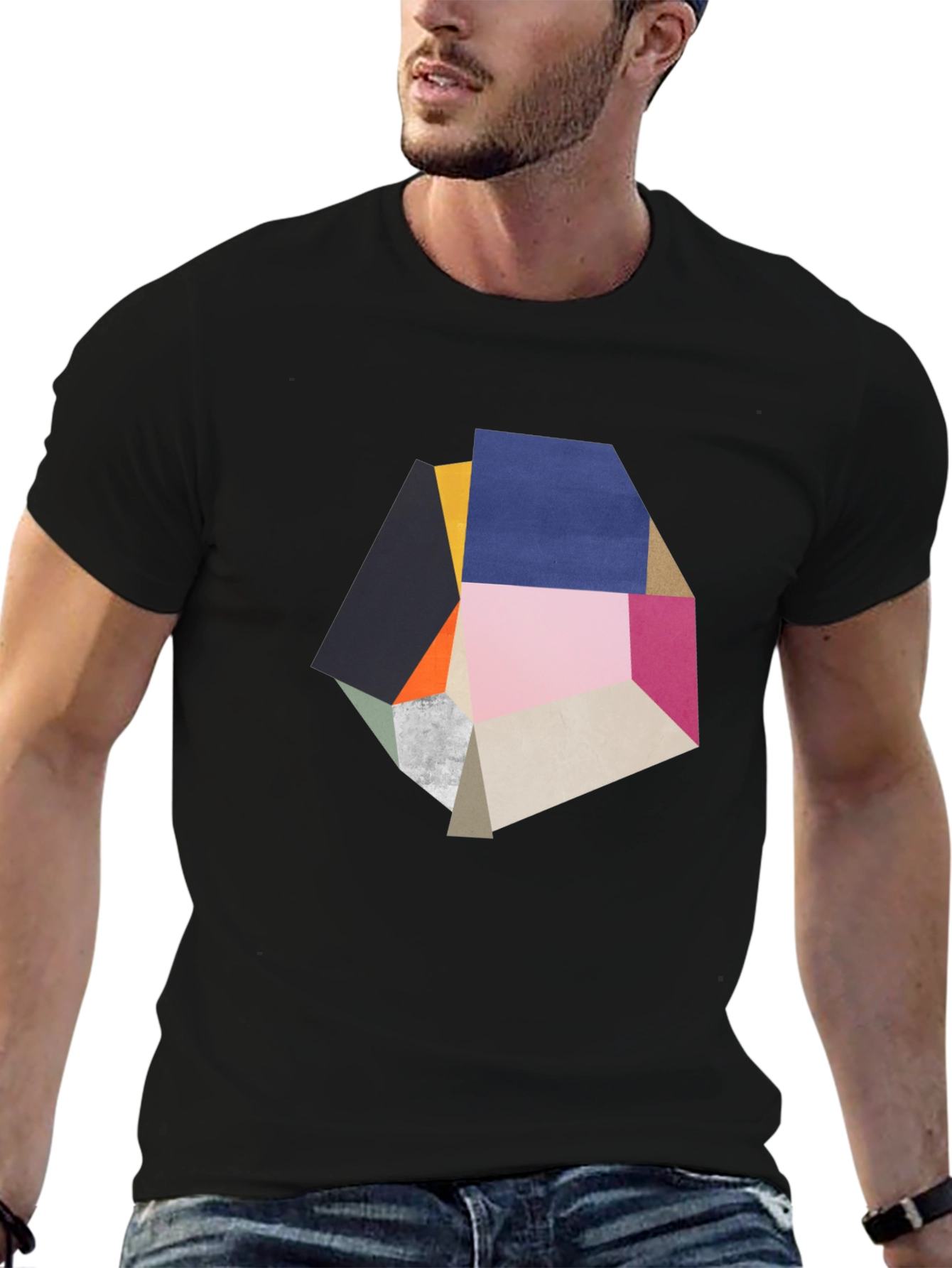 Camiseta Negra con Diseño Abstracto Geométrico