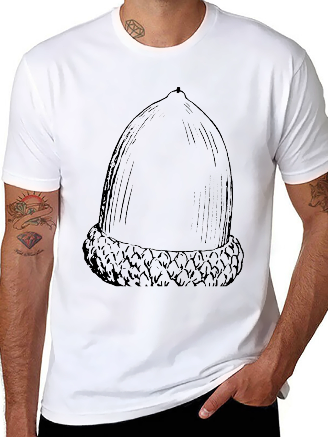 Camiseta Negra con Diseño de Bellota