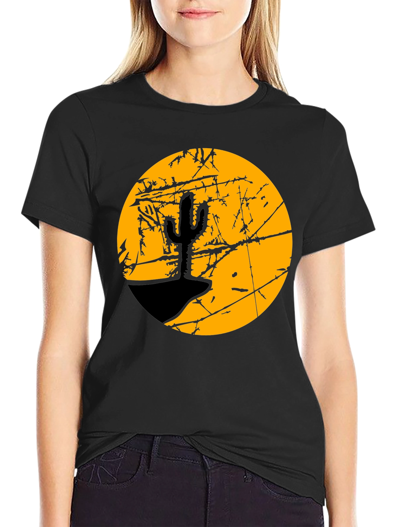 Camiseta Negra con Diseño de Cactus y Luna