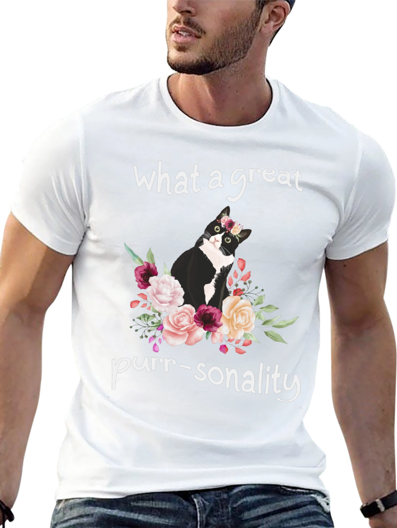 Camiseta Negra con Gato Floral - ¡Personalidad Felina!