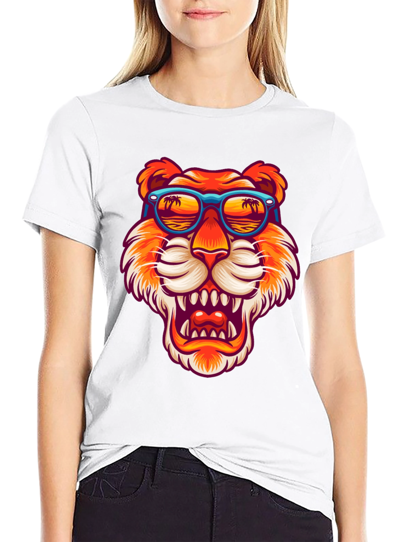 Camiseta Negra Tigre con Gafas de Sol