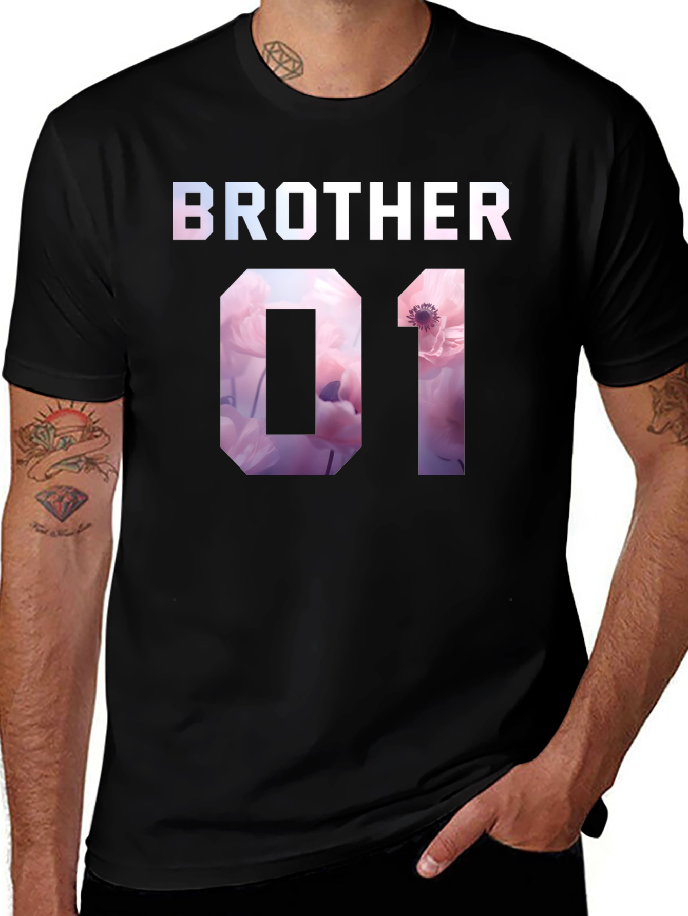 Camiseta Negra Hermano 01 Estampado Floral