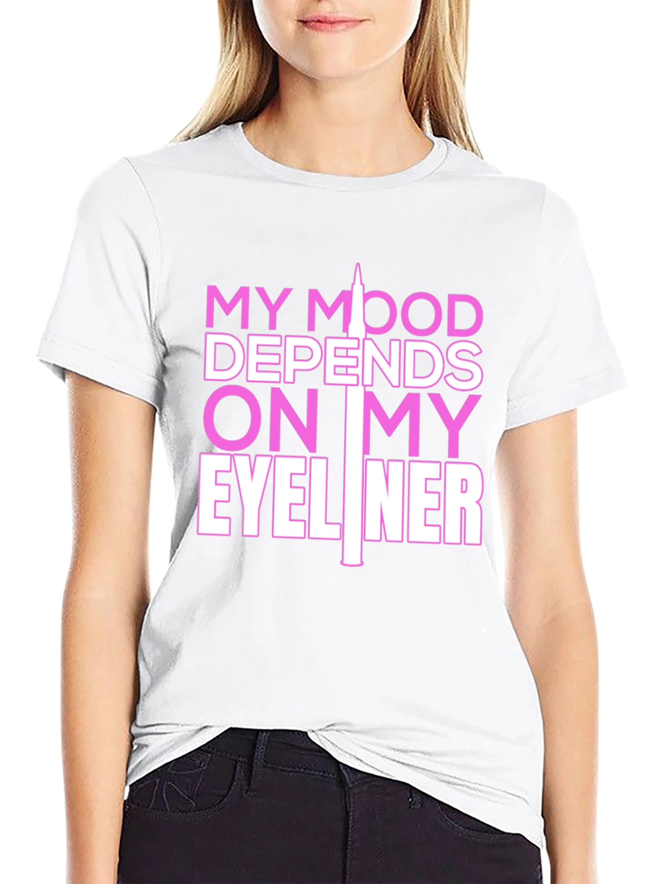 Camiseta Negra con Estampado Eyeliner