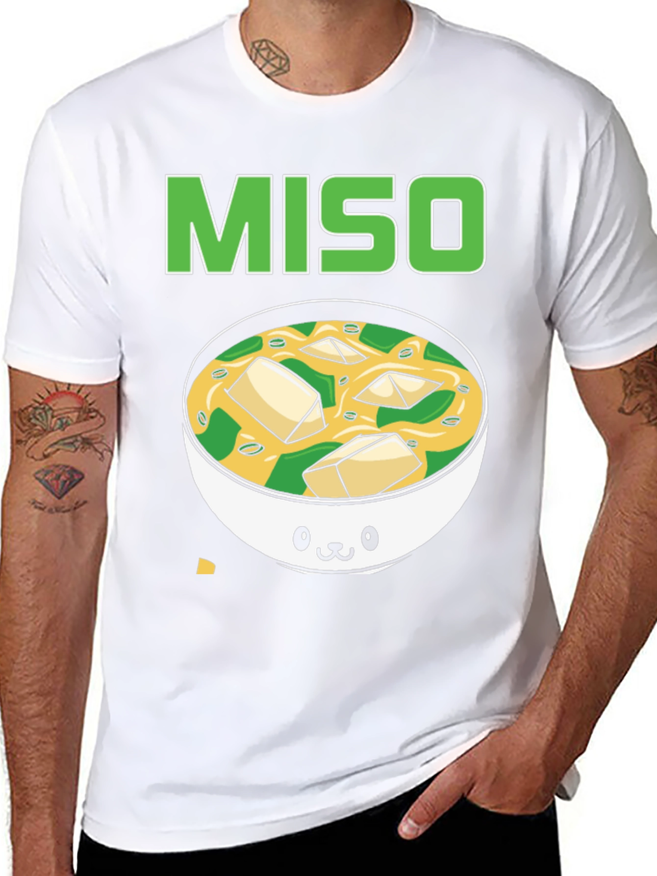 Camiseta Negra Miso con Diseño de Sopa